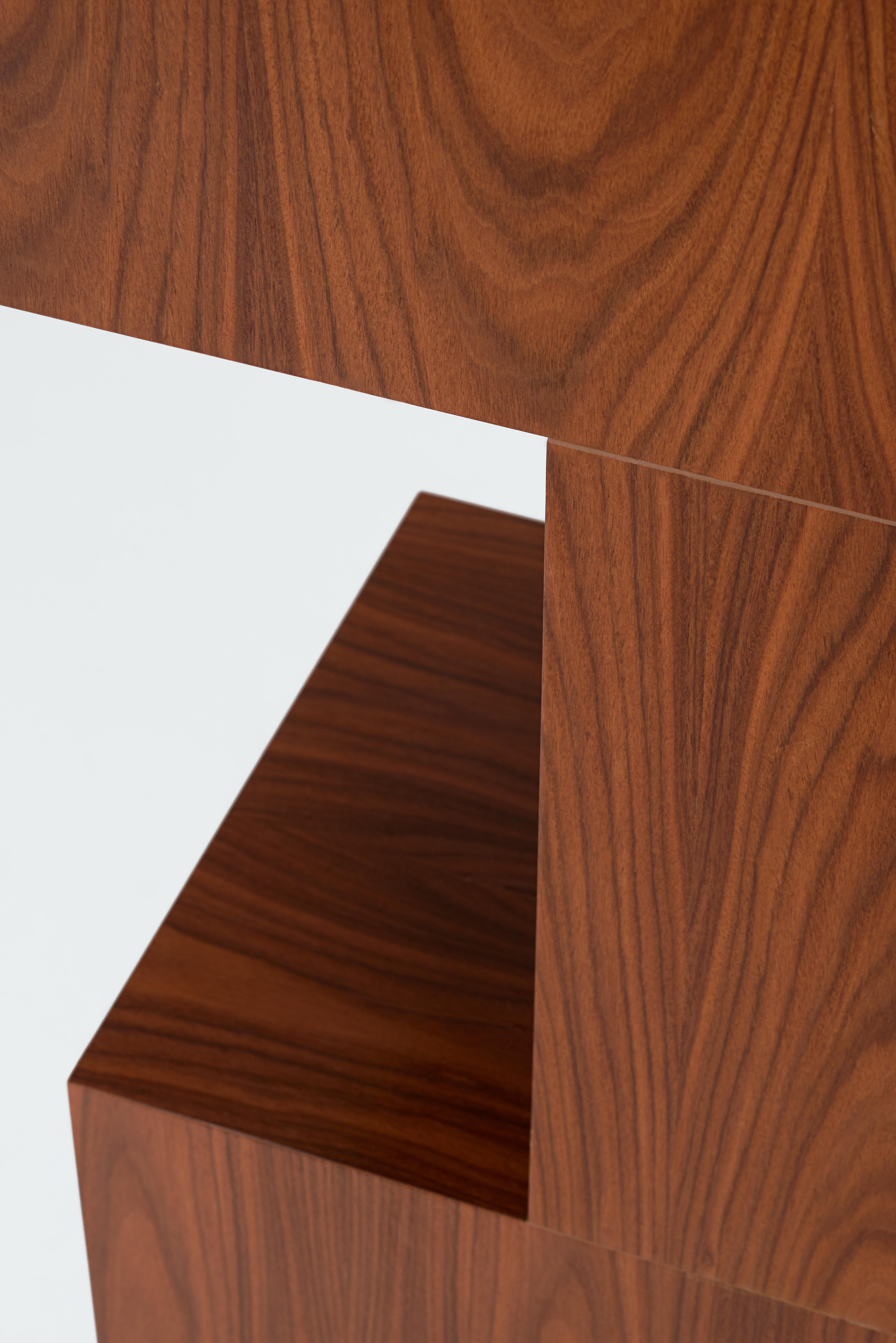 Bibliothèque Palissandro Santos de Petra Madalena Neuf - En vente à Geneve, CH