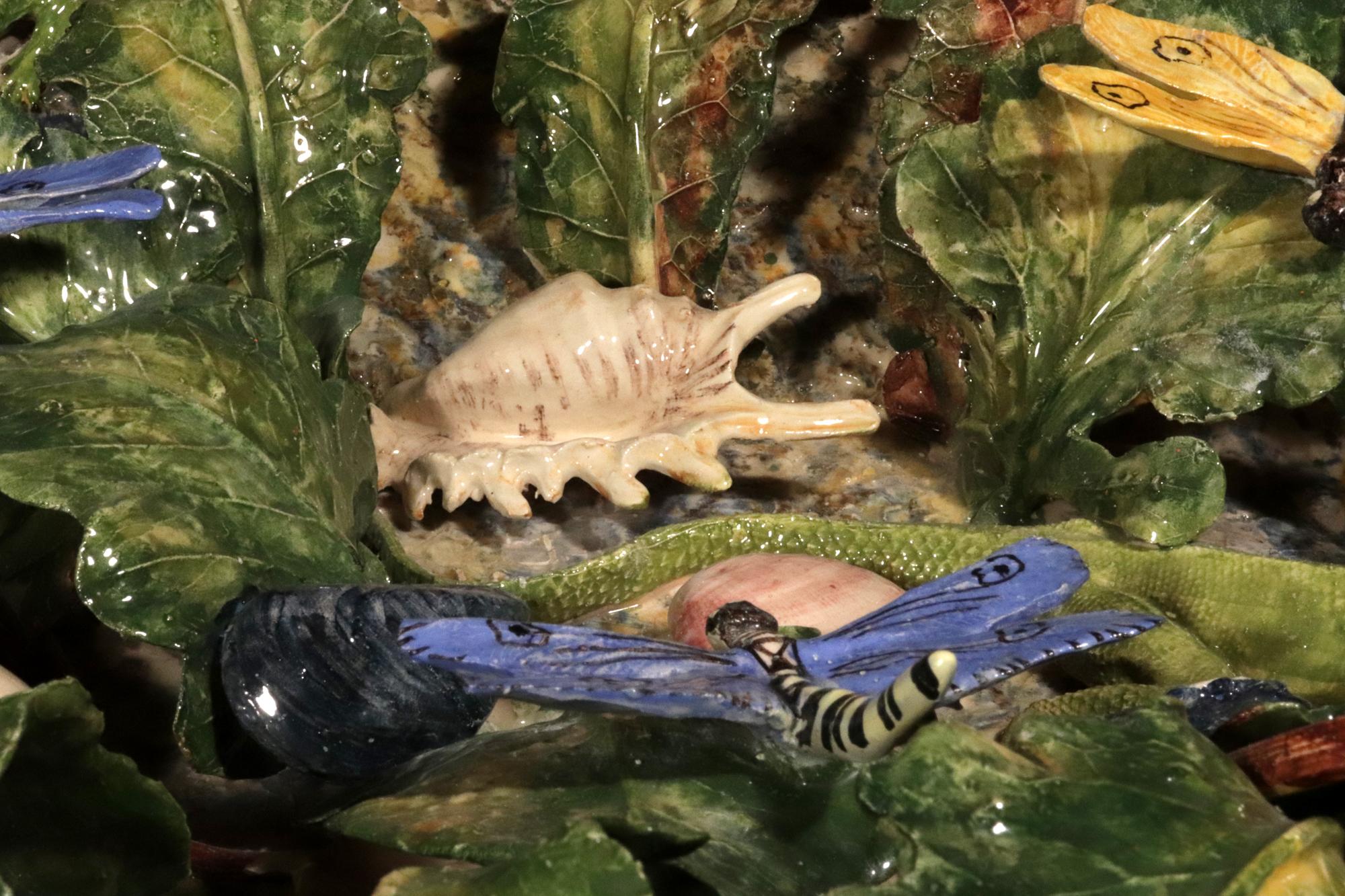 Caricatore Trompe L'Oeil in ceramica maiolica Palissy Ware di Christine Viennet in vendita 9