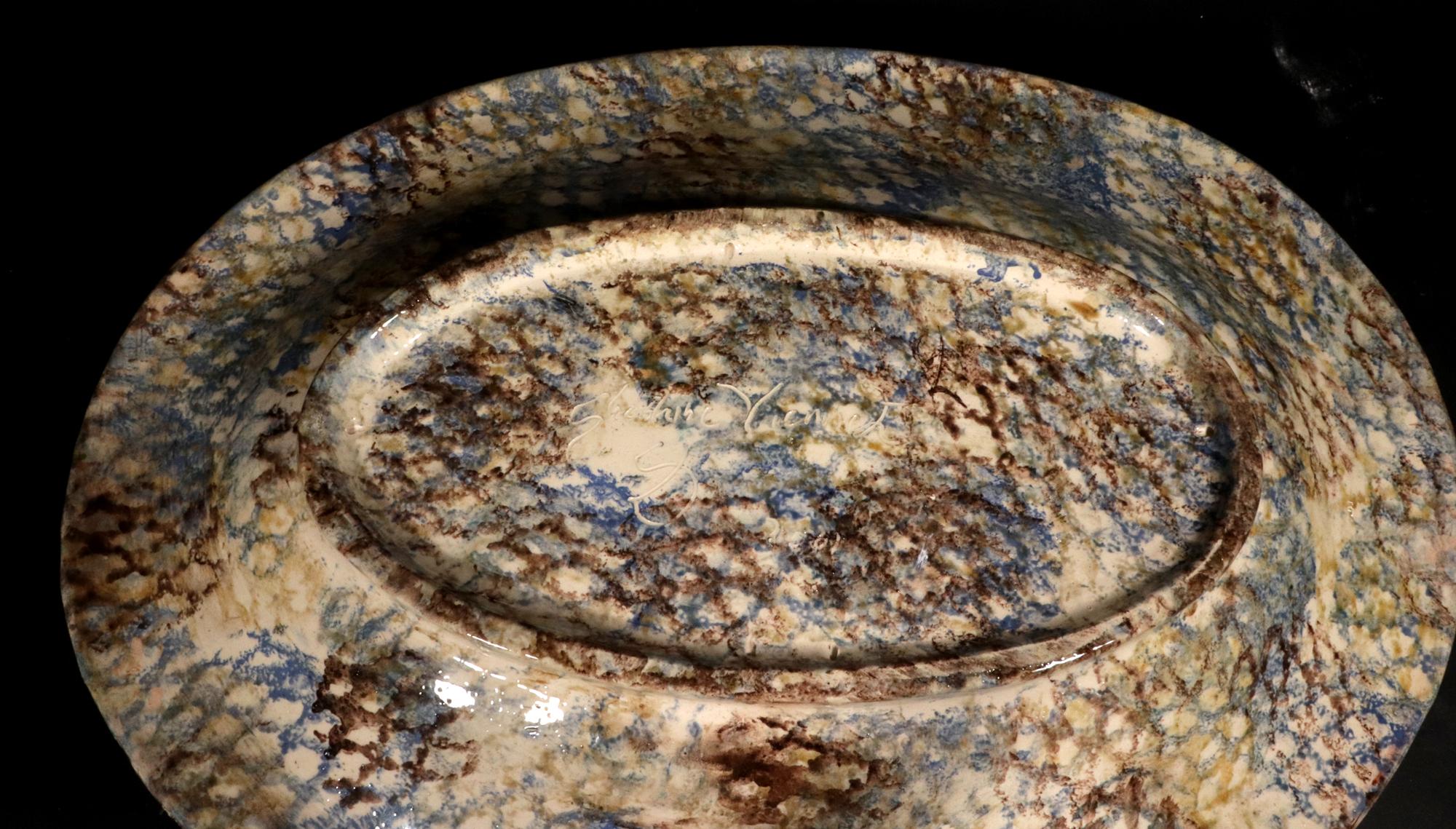 Caricatore Trompe L'Oeil in ceramica maiolica Palissy Ware di Christine Viennet in vendita 12