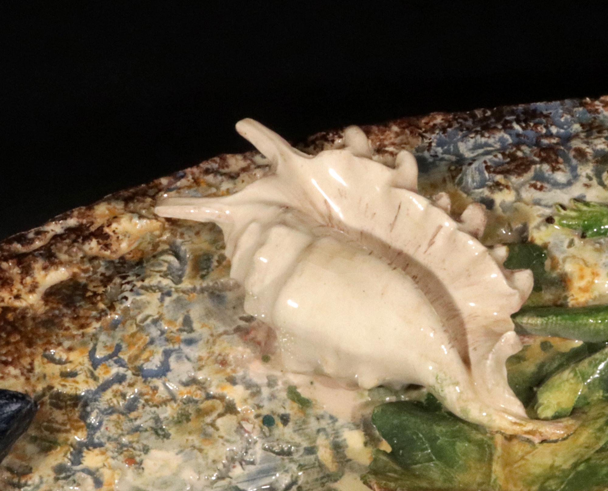 Ceramica Caricatore Trompe L'Oeil in ceramica maiolica Palissy Ware di Christine Viennet in vendita