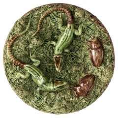Cerámica portuguesa de mayólica de Mafra estilo Palissy Ware con lagartos y bichos