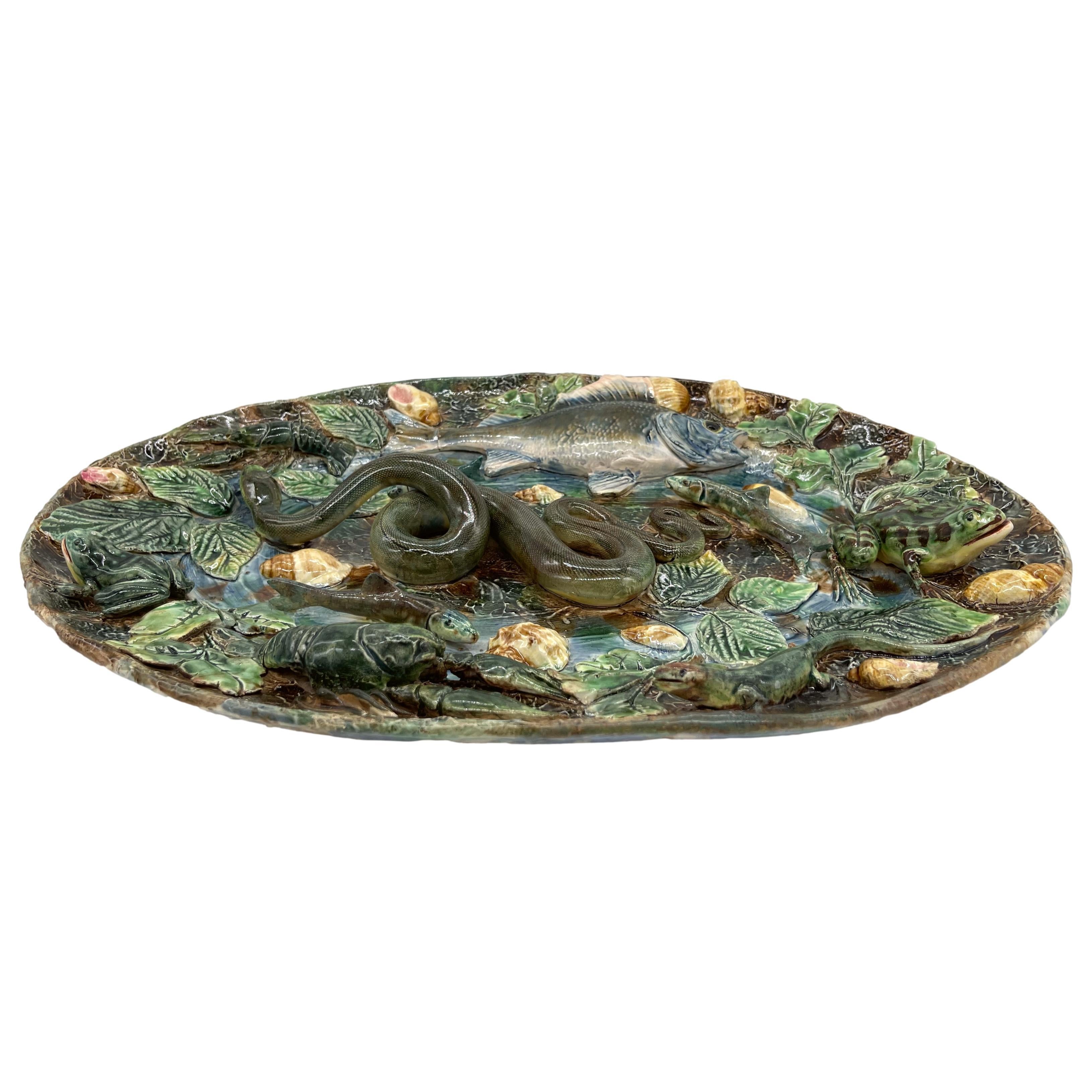 Palissy Ware Trompe L'oeil Oval Platter, Signed Longchamp, French, ca. 1875 For Sale 6