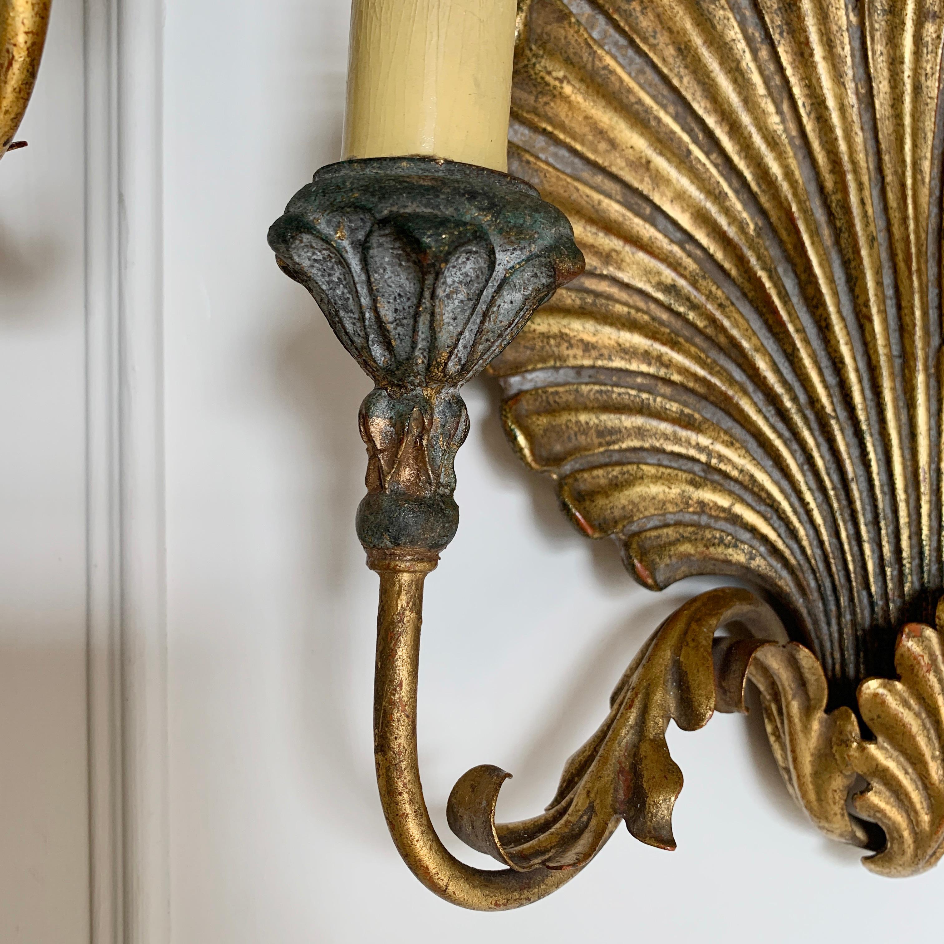 20th Century Palladio Italian Gilt Wooden Shell Wall Lights, 1960s