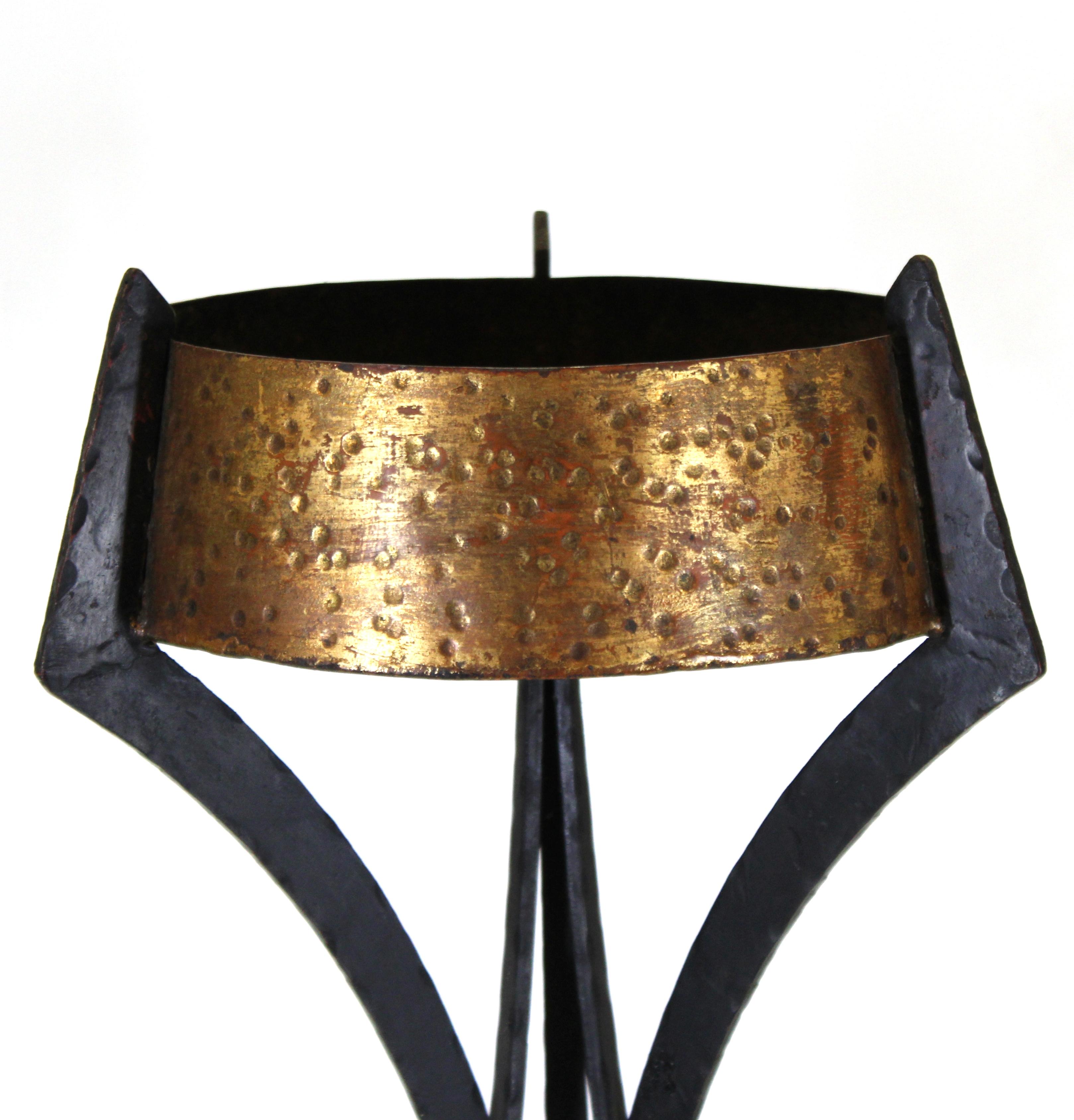 Mid-20th Century Palladio Italian Mid-Century Modern Wrought and Gilt Iron Plantstand For Sale