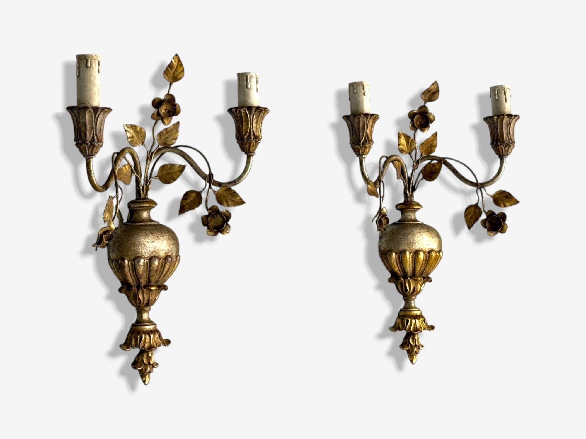 Palladio, neoclásico italiano, madera dorada, pan de plata, apliques de pared, Italia, 1974 Italiano en venta
