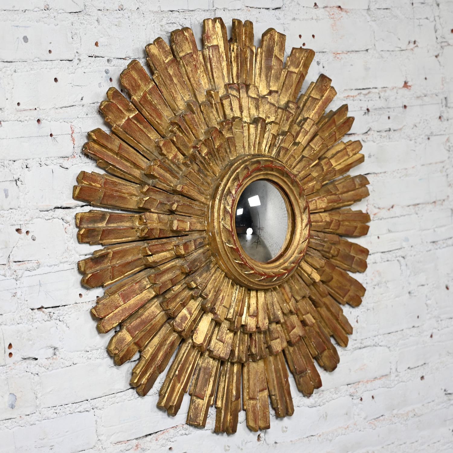 Palladio Italian Renaissance Gilded Sunburst Convex Mirror Wall Hanging  For Sale 1