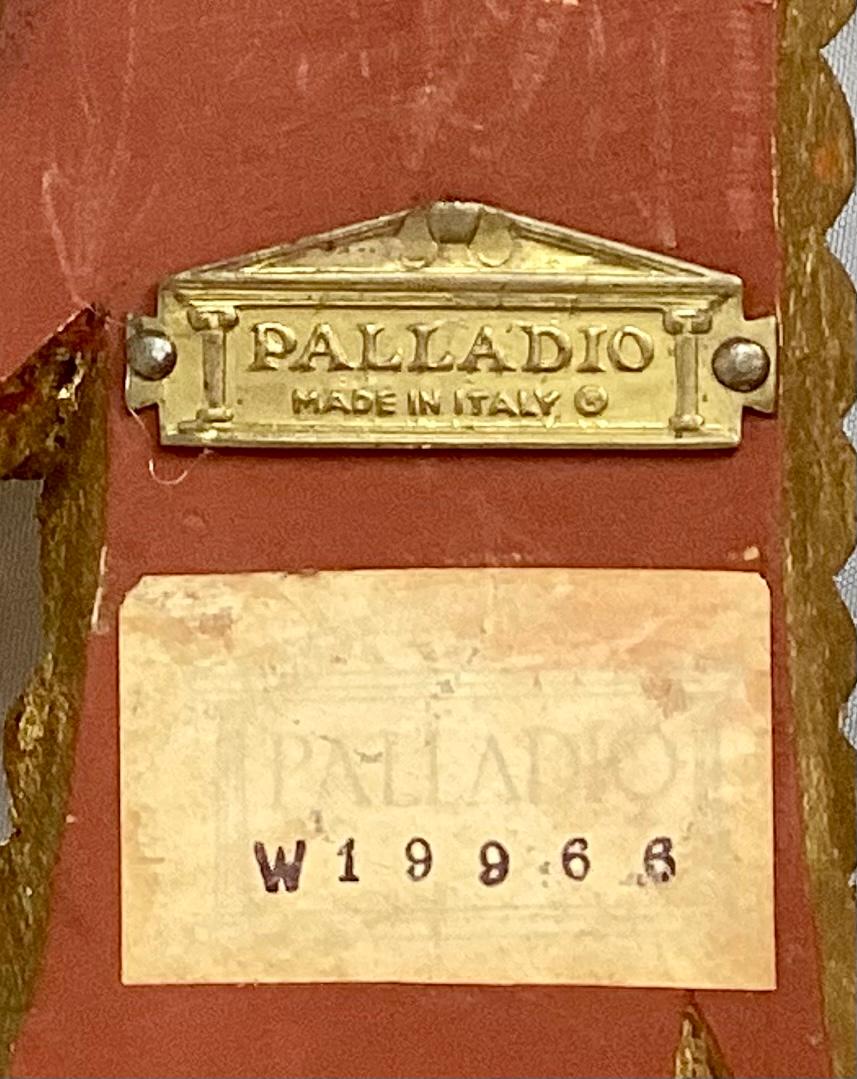 Palladio Louis XV. Instrumental-Wandbehang aus vergoldetem Holz im Angebot 1