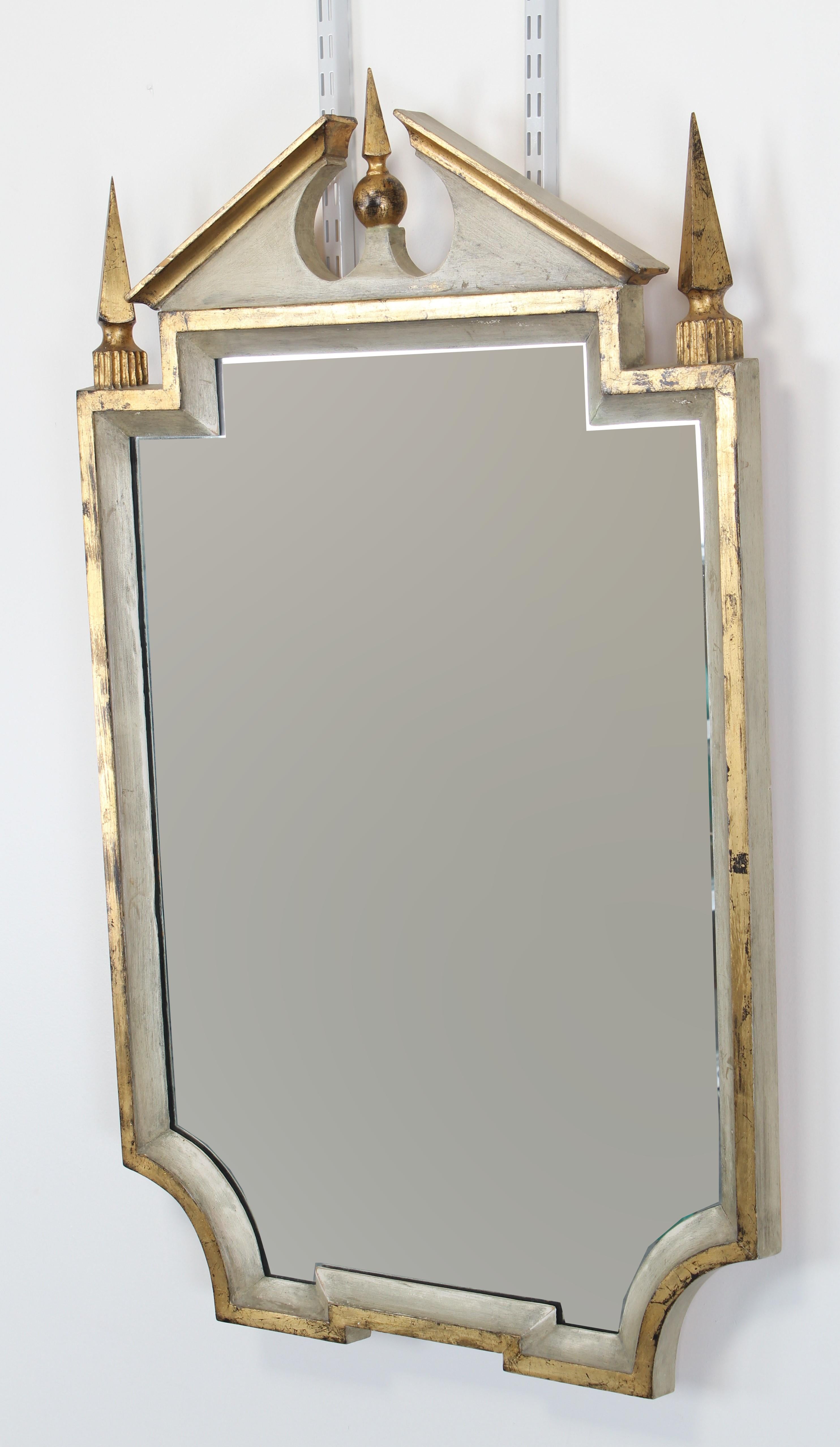 A classical Italian Palladio mirror for Baker Furniture. Very good condition with age appropriate wear.

Dimensions: 44.75