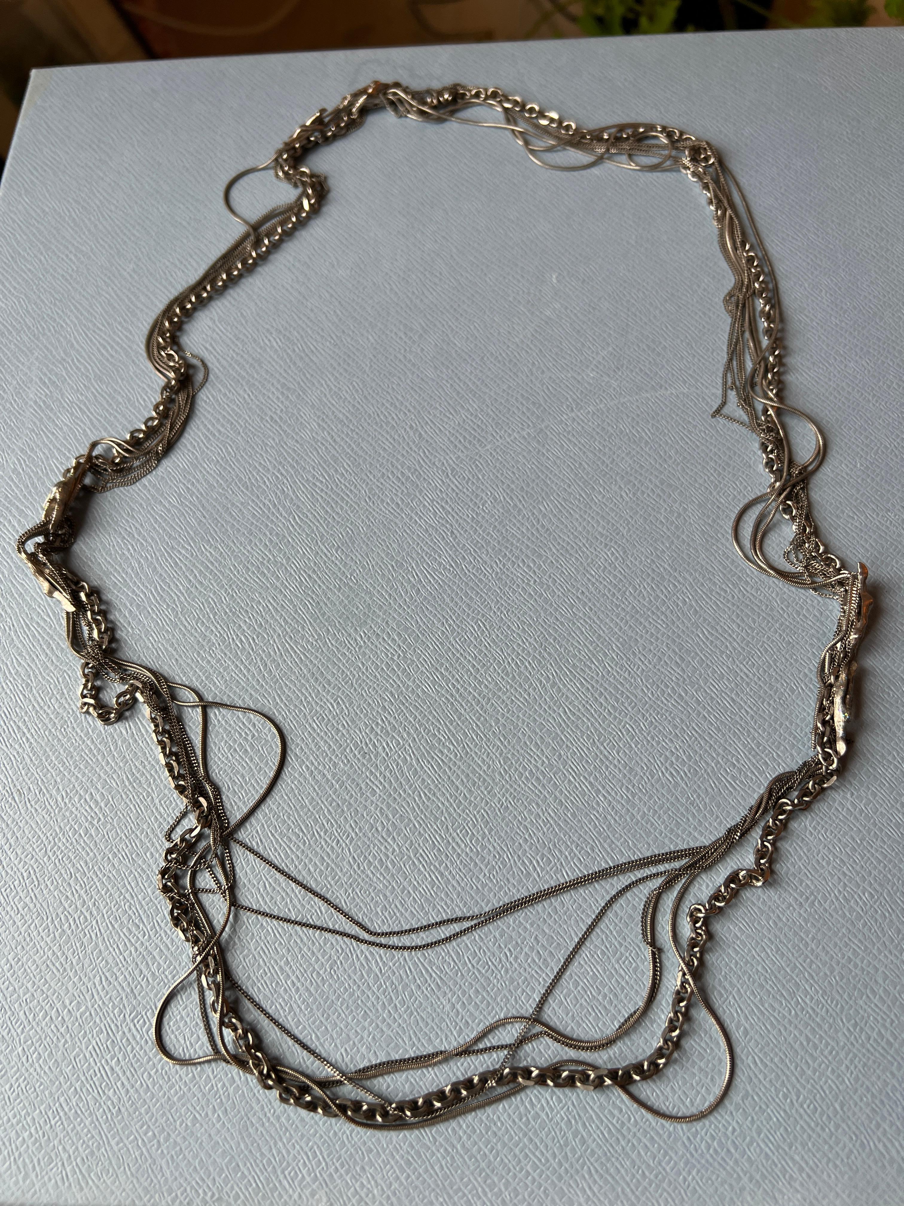 Collana lunga a catena multipla Piedi di uccello smaltati Palladio Vintage in vendita 5