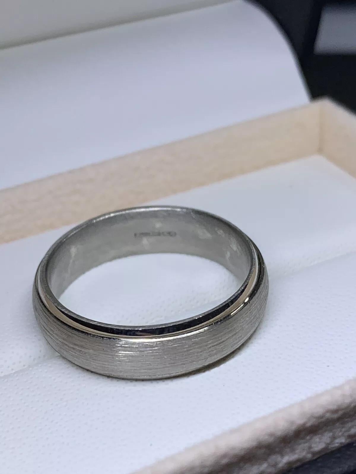 Modern Palladium Satin Brushed Wide Chunky Men’s Wedding Ring 6mm 8.1g For Sale