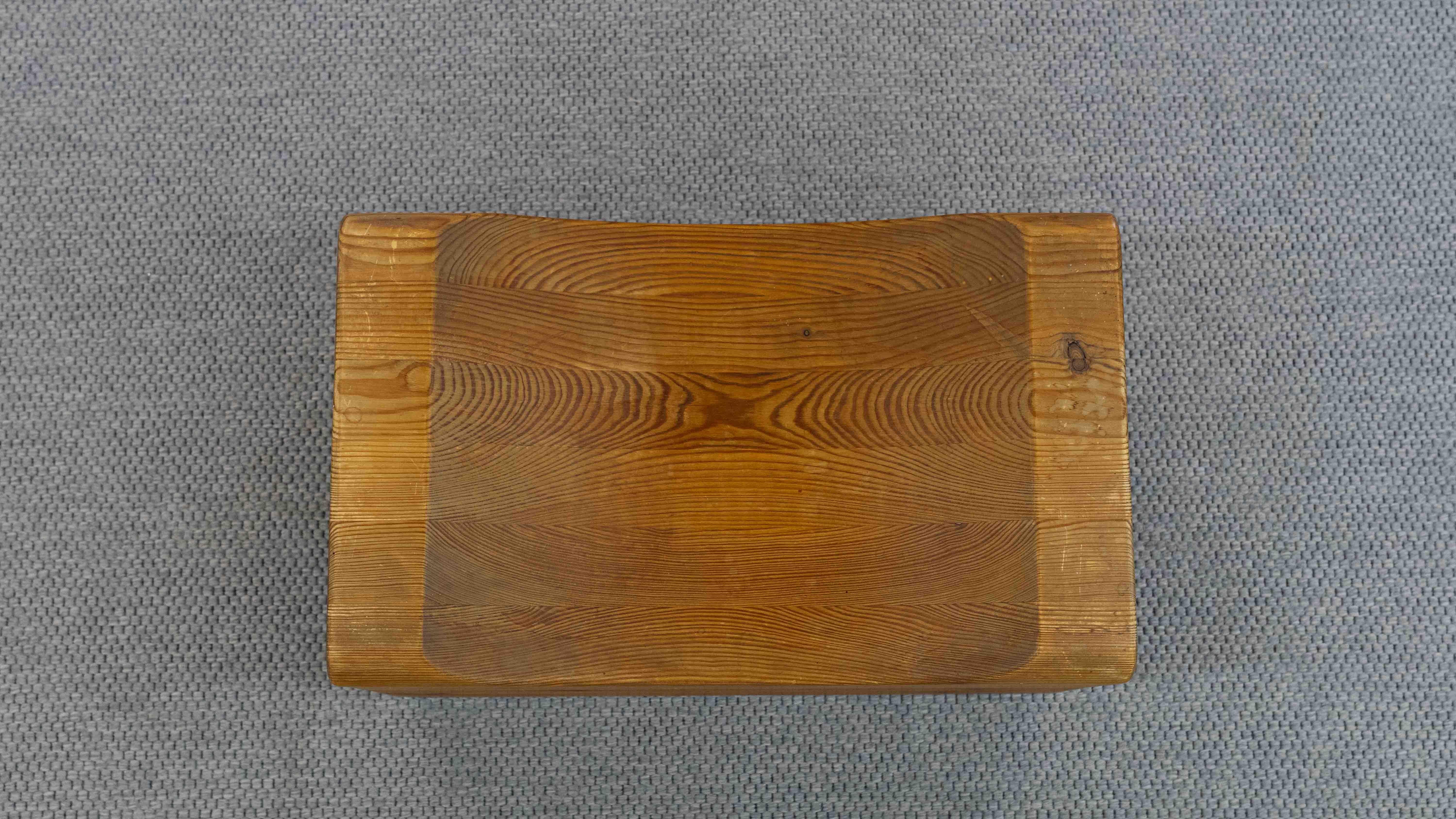 Tabouret Palle de K.J. Pettersson & Söner, Suède, 70 ans en pin en vente 7