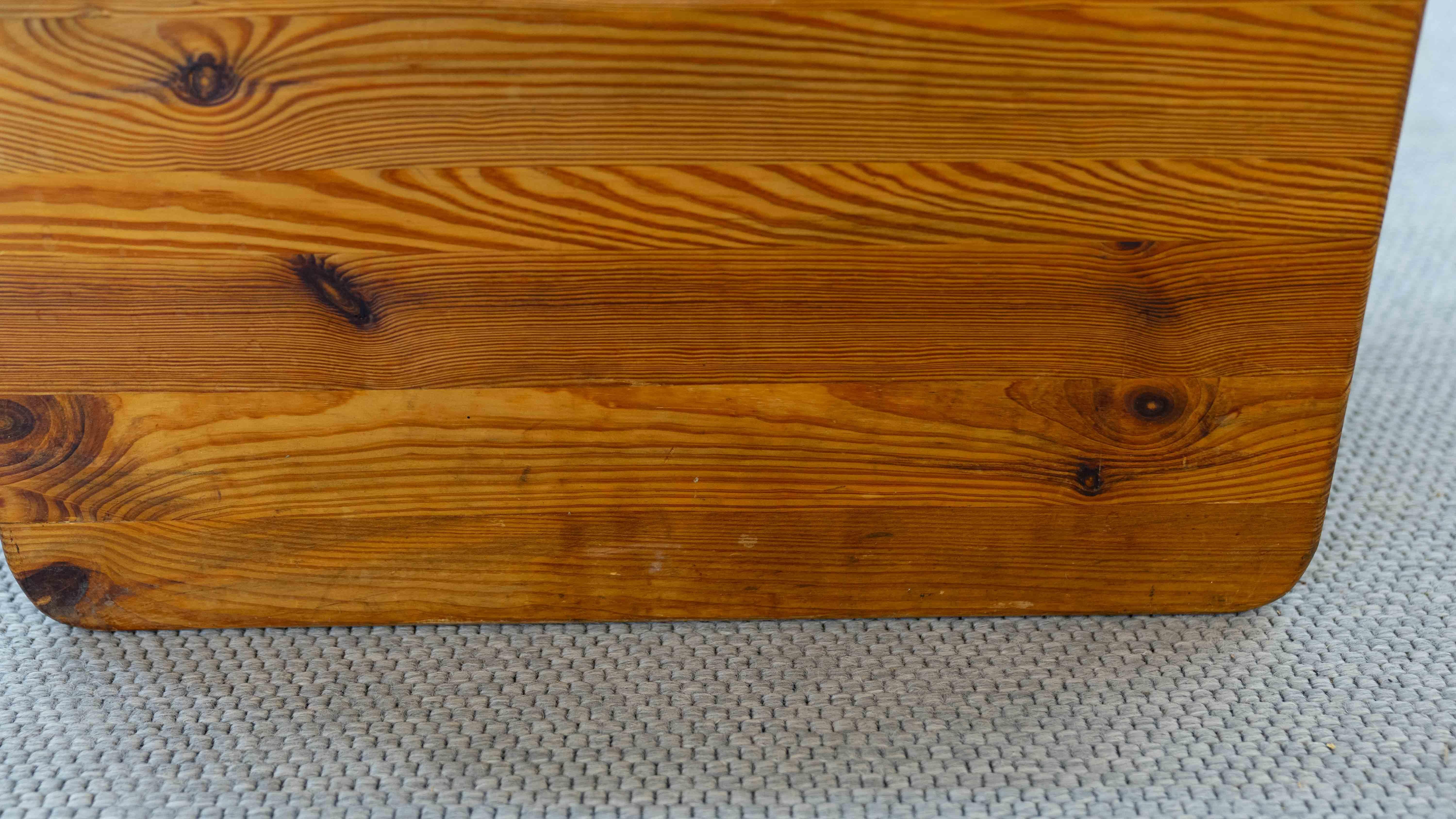 Tabouret Palle de K.J. Pettersson & Söner, Suède, 70 ans en pin en vente 10