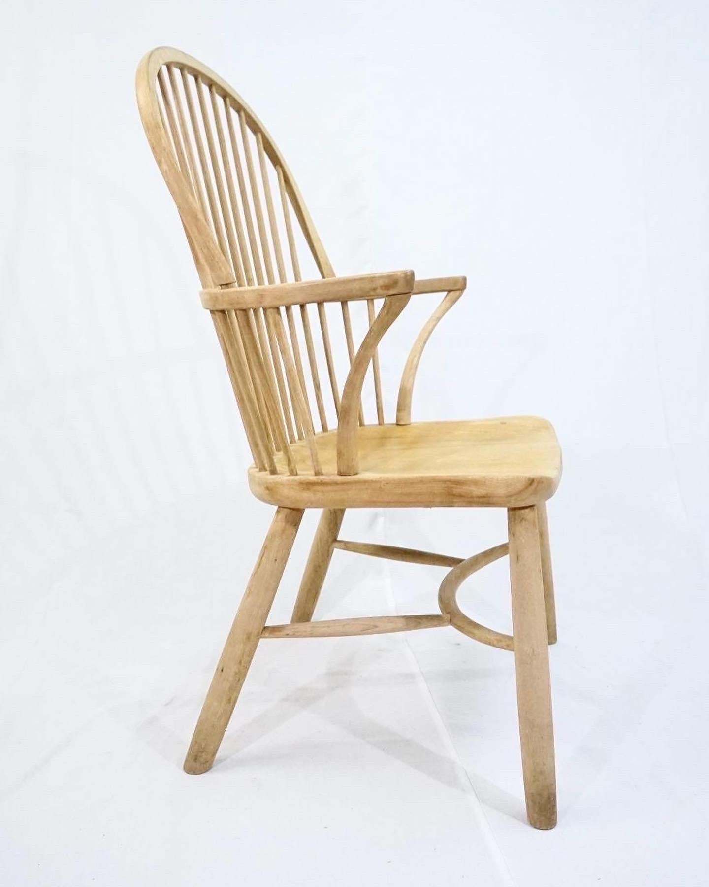 Danish Palle Suenson Windsor Chair in Solid Beech Wood Produced by Fritz Hansen
