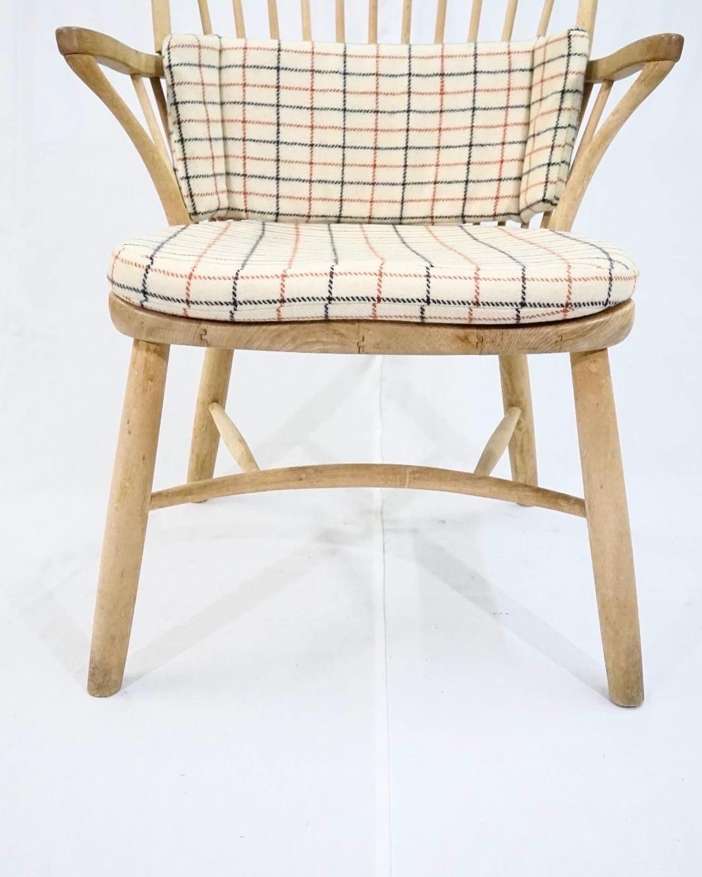 Wool Palle Suenson Windsor Chair in Solid Beech Wood Produced by Fritz Hansen