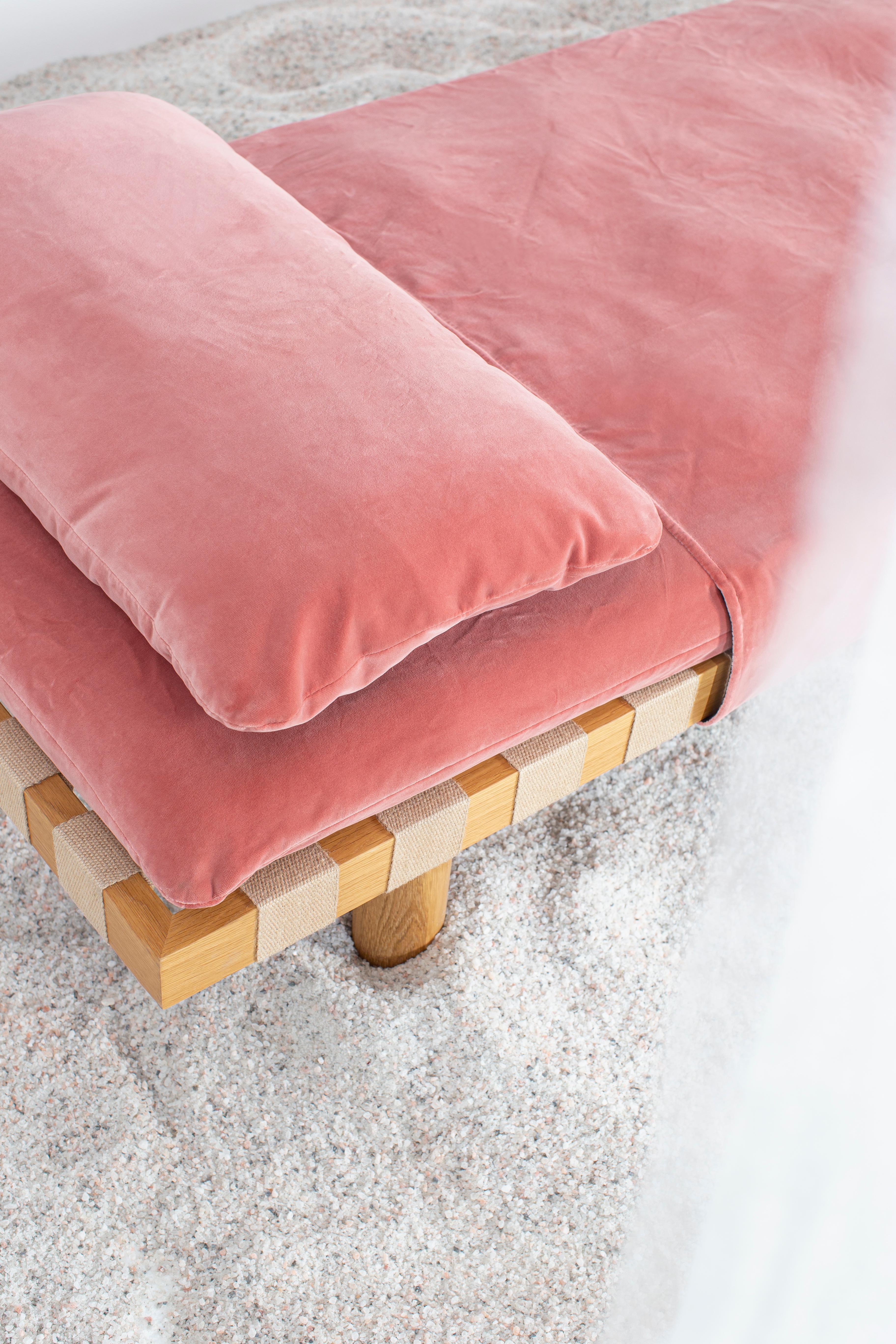 Pallet Dirty Pink Velvet Black Day Bed by Pulpo 9