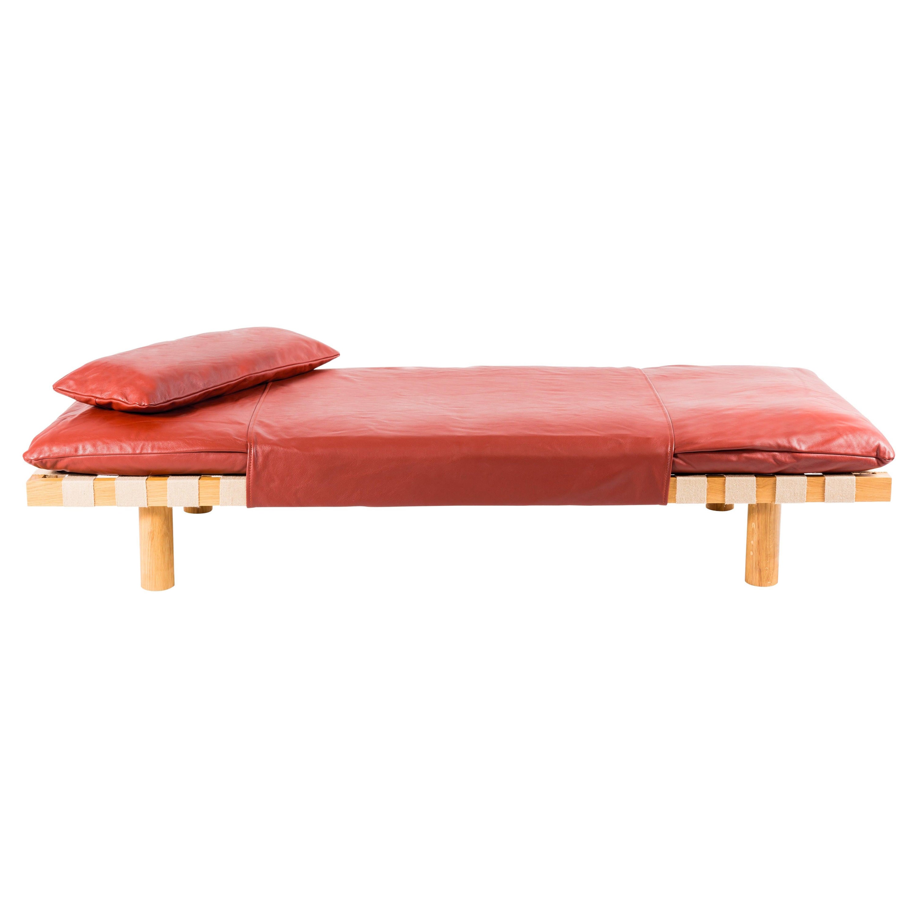 Lit de jour en cuir de palette Terracotta Nature par Pulpo en vente