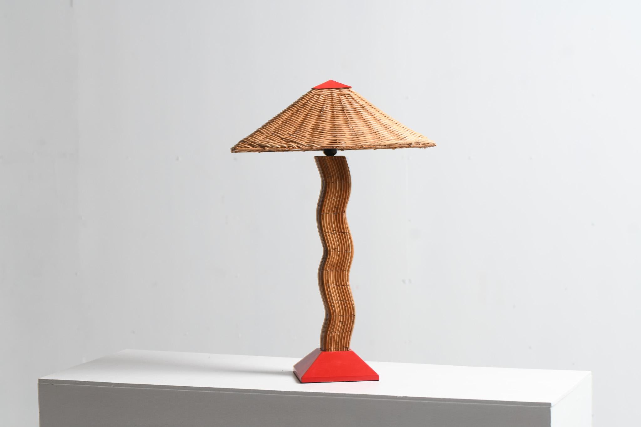 The Pallete Table Lamp distills the bold, organic-meets-geometric appeal of its floor lamp counterpart into a refined, space-saving design. Perfect for desks, bedside tables, or console settings, this lamp retains the signature Mid-Century Modern