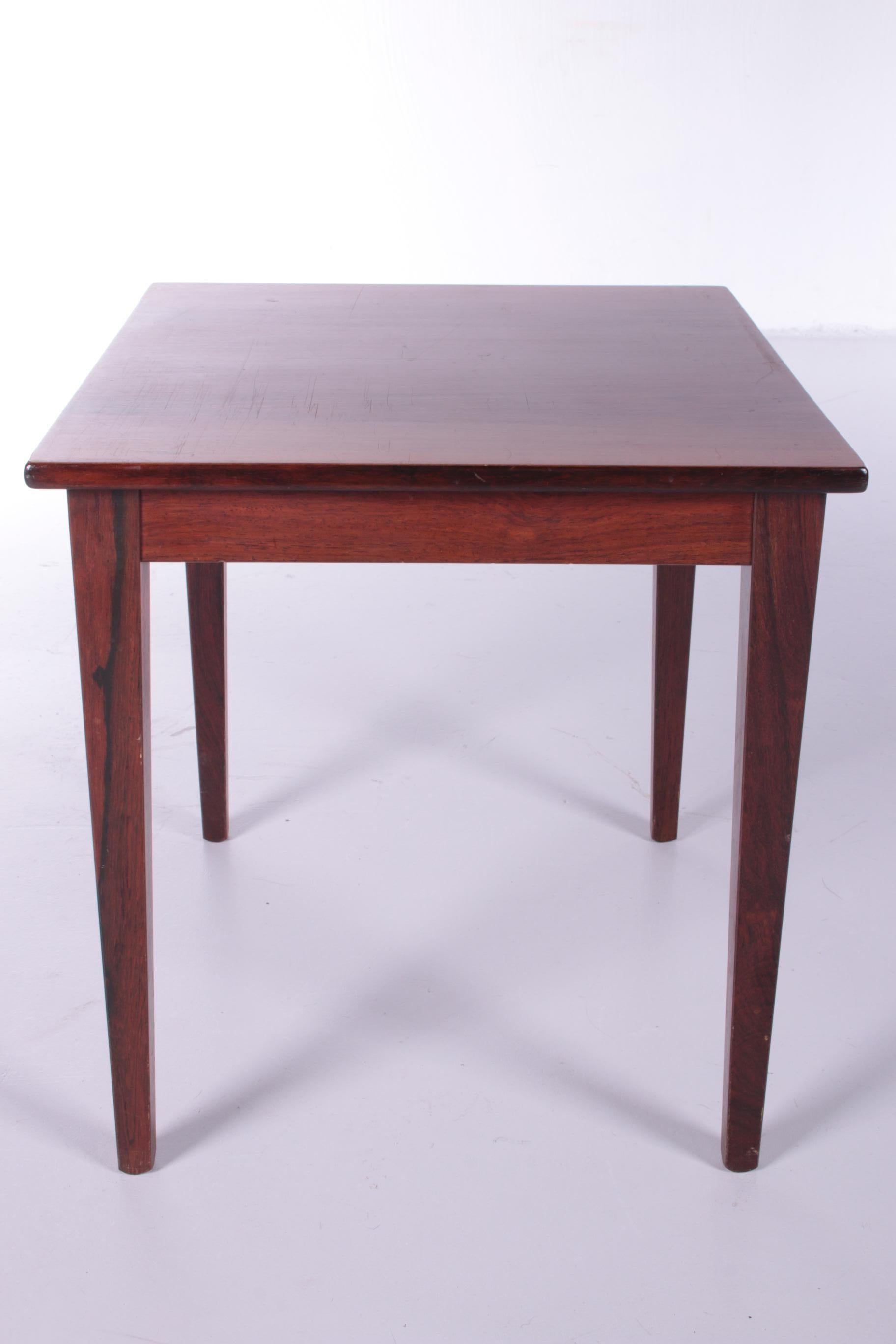 Mid-Century Modern Table d'appoint en bois foncé du Danemark, années 1960 en vente