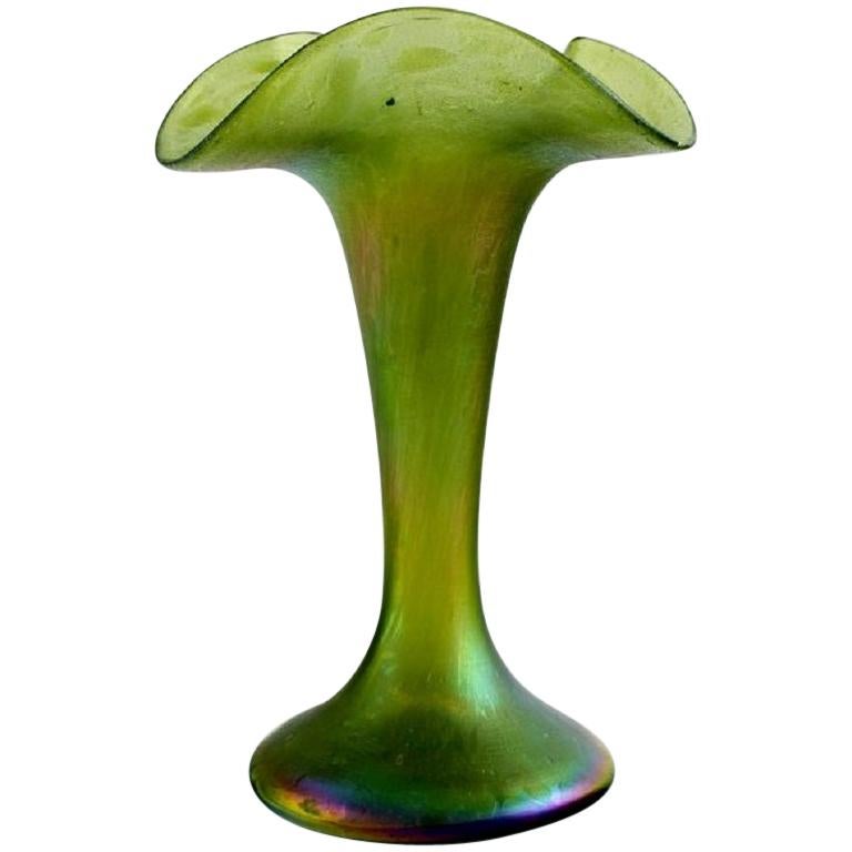 Pallme-König Art Nouveau Vase in Green Art Glass, Approx 1900