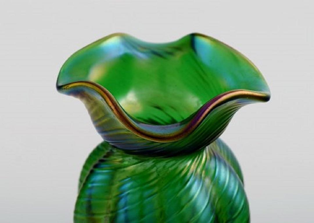 Vase Art Nouveau Pallme-Knig en verre d'art pressé vert, App. 1900 Excellent état - En vente à Copenhagen, DK