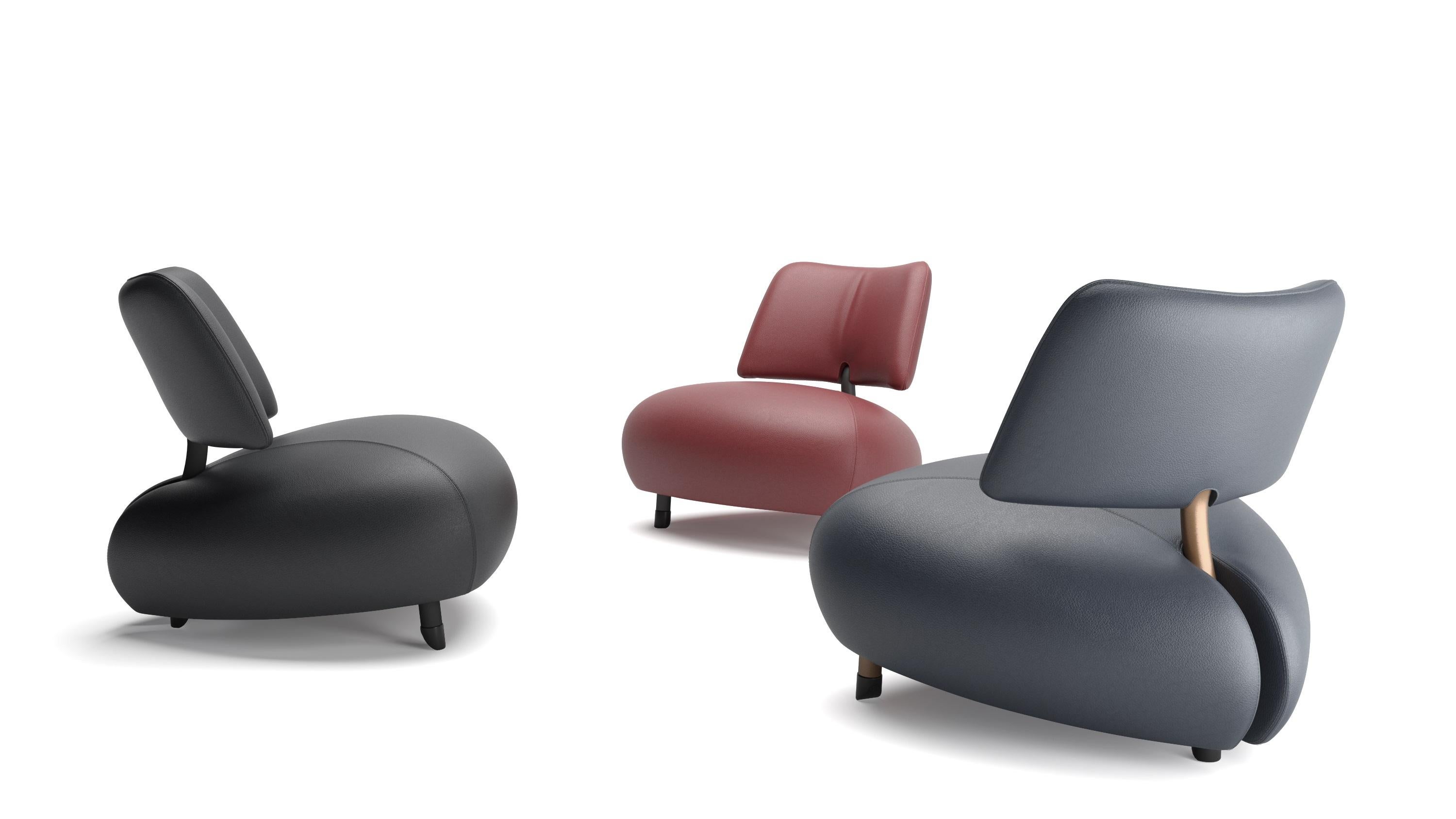 The perfect eye-catcher. 
 
The icon of Leolux. The sitting ball specially designed in 1989 for the House of the Future is even now still as futuristic. And maybe so successful because of that. Pallone is a personality, the perfect eye-catcher for
