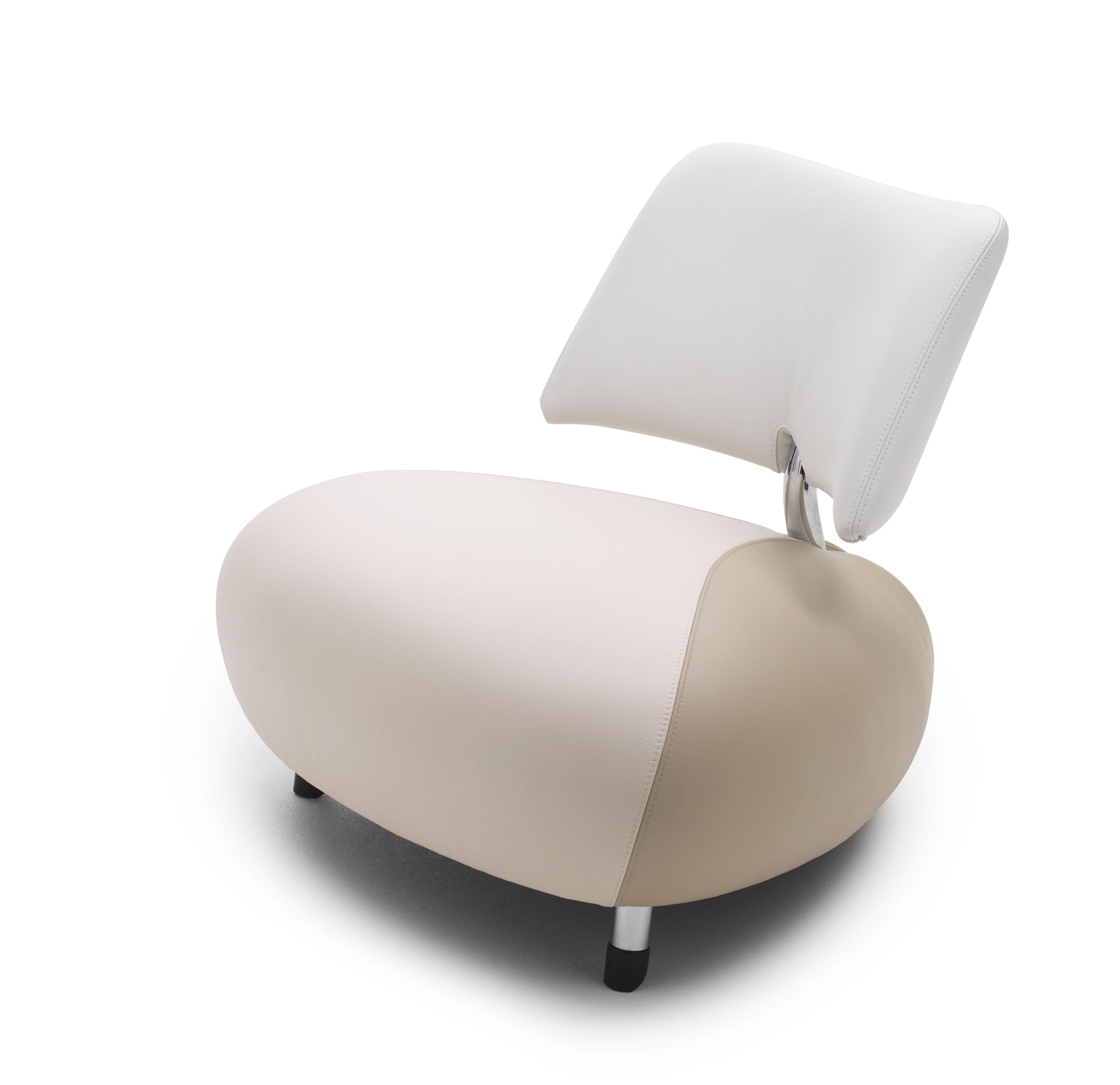 Pallone Chair by Leolux Upholstered in Leather For Sale at 1stDibs