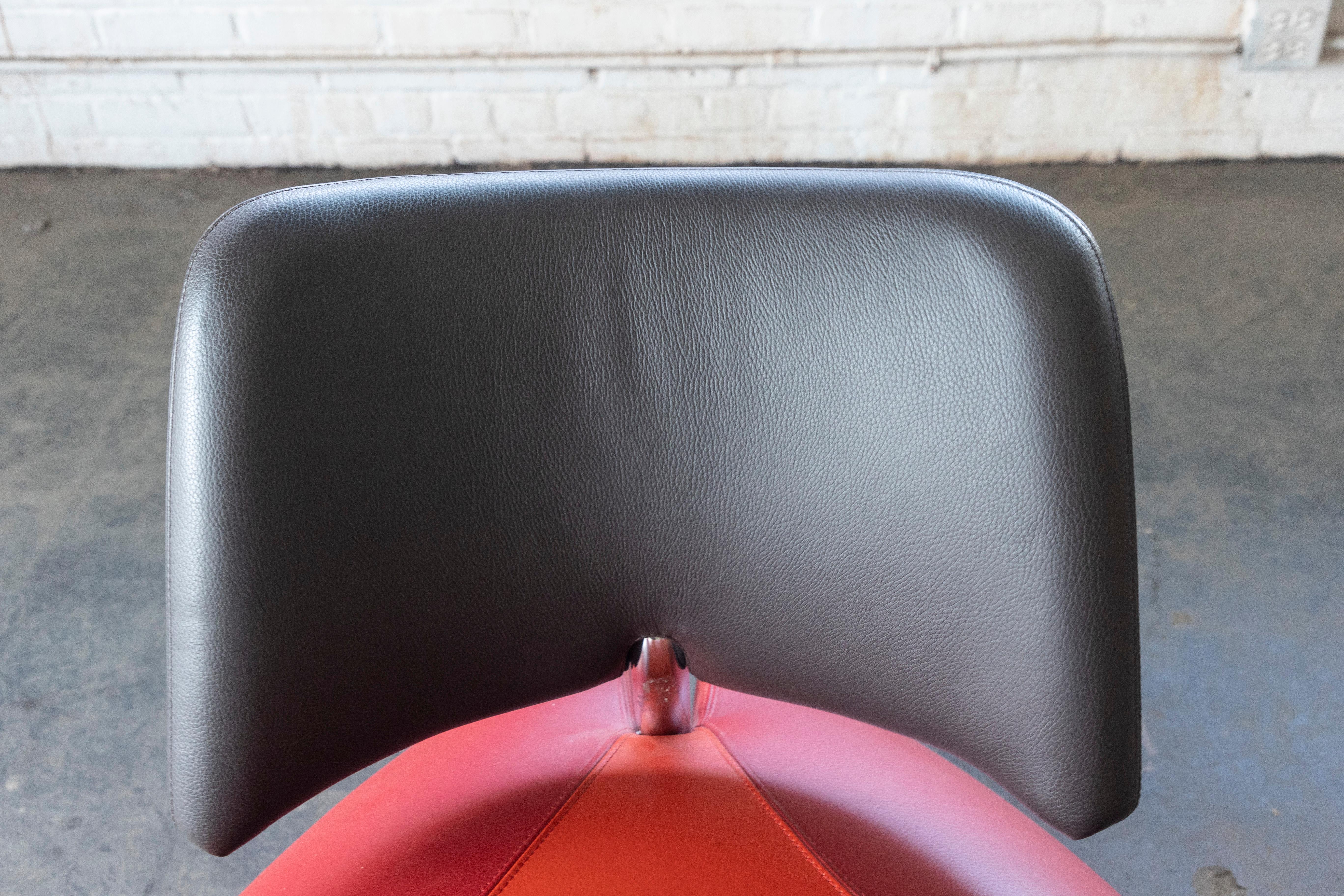 Fin du 20e siècle Fauteuil de salon Pallone Pa Kingfisher en cuir tricolore de Leolux, vers 1990