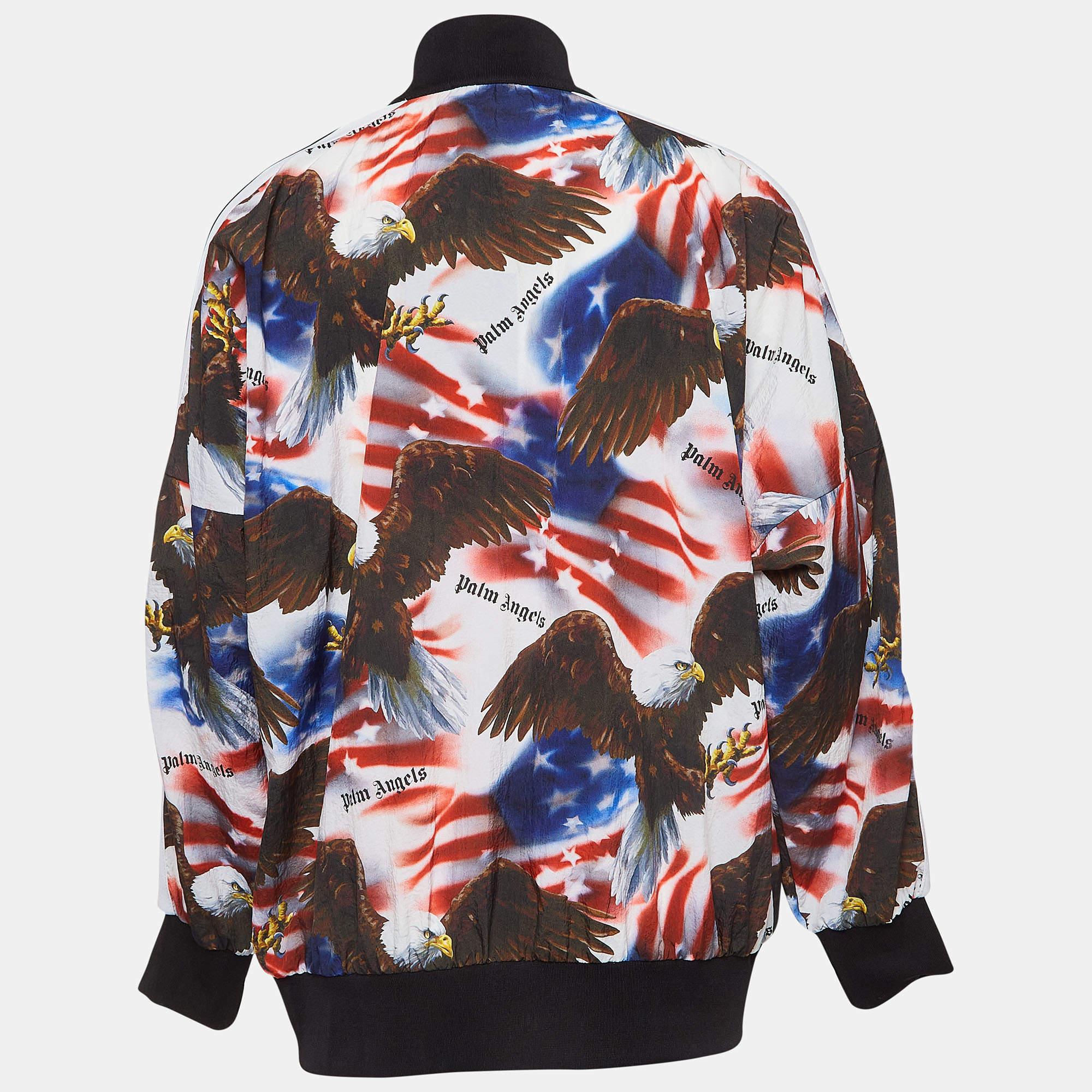 Bold prints and quality come together in this bomber jacket from Palm Angels. This jacket for men is a 'casual style' must-have.

