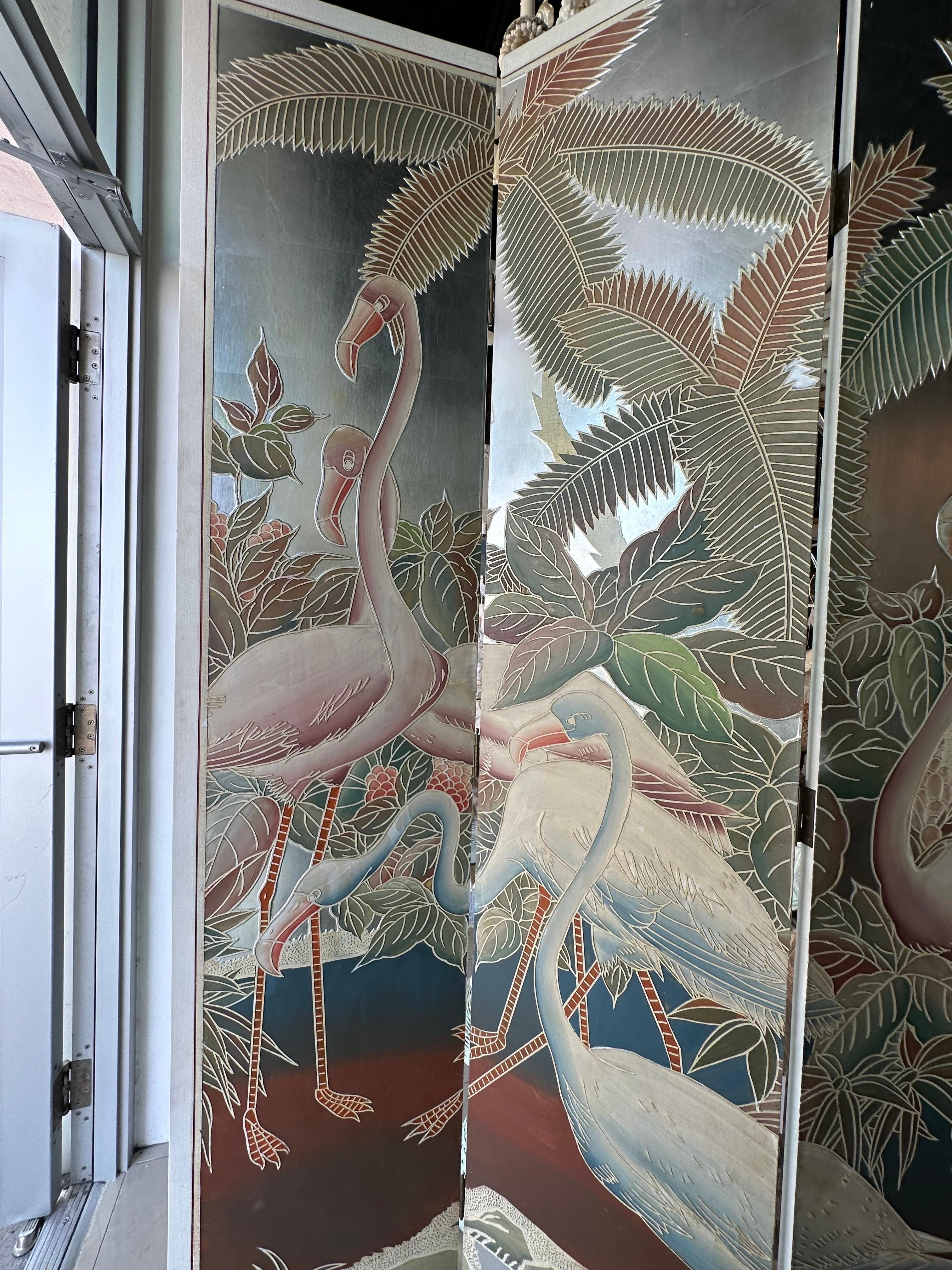  Paravent de Palm Beach avec oiseaux flamants peints en feuilles d'argent Diviseur de pièce 4 panneaux en vente 7