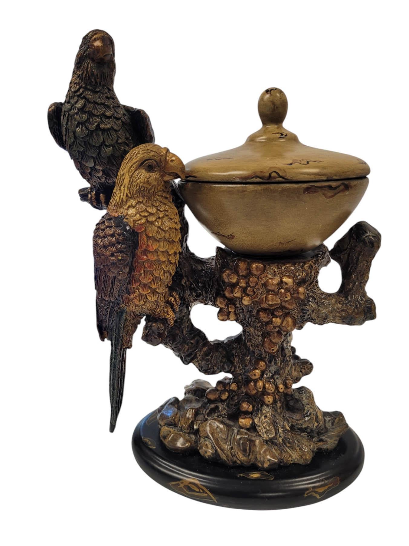 Palm Beach Regency Steingut Papagei Trinket Dish im Zustand „Gut“ im Angebot in North Palm Beach, FL