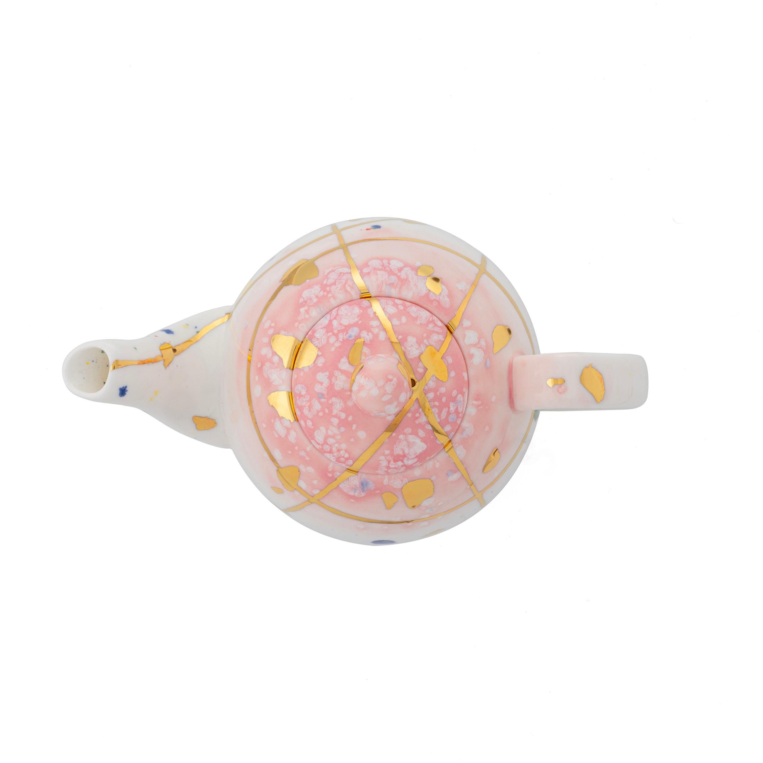 Luxurious and cheerful, the Florida collection was launched in 2023. It is inspired by the American state famous for its strong character and colorful heritage. Each line is characterized by a color. They are inspired by some of the most famous