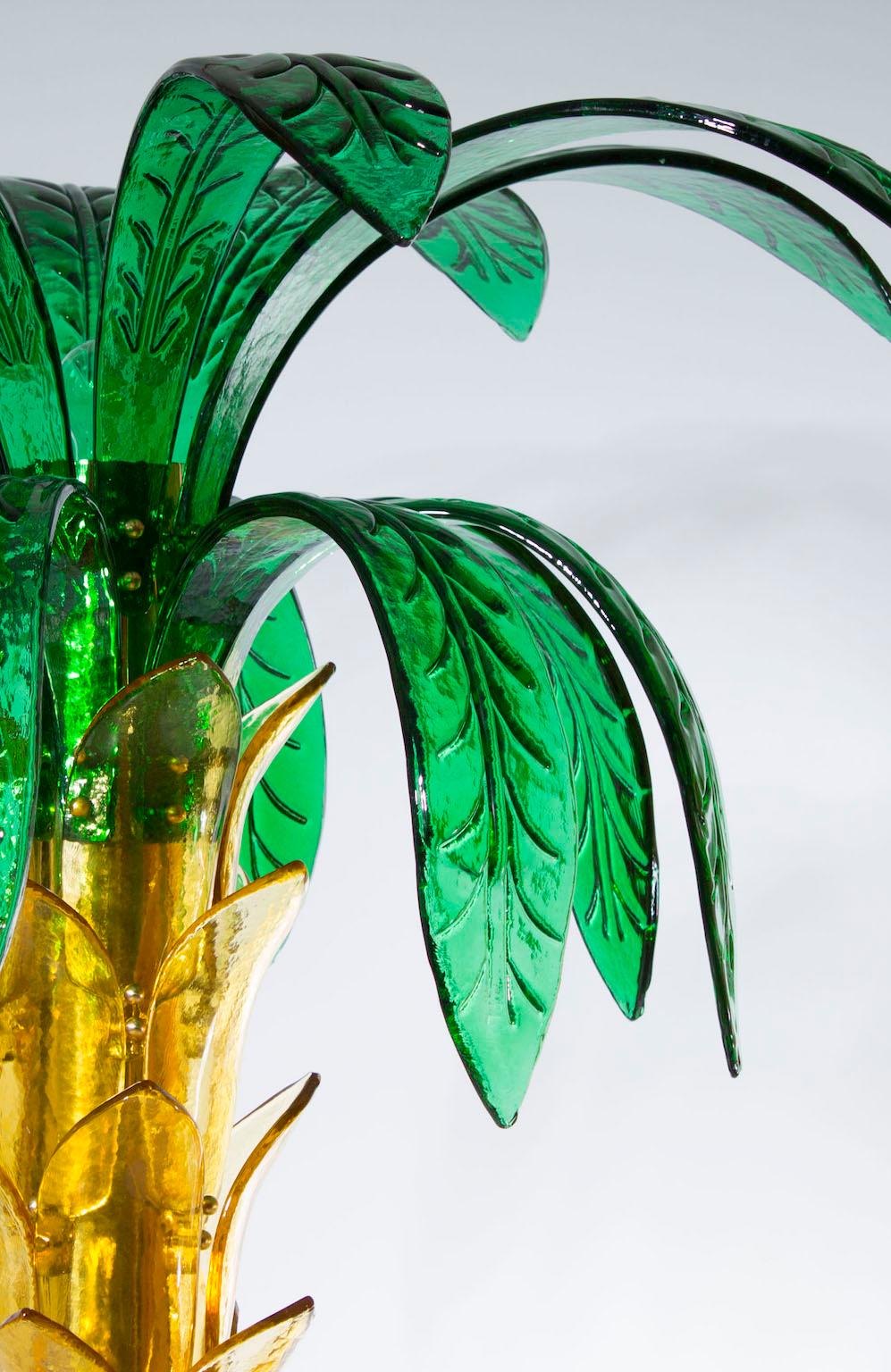 Palm Floor Lamp in Murano Glass Amber and Green Italy contemporary  In Excellent Condition For Sale In Villaverla, IT