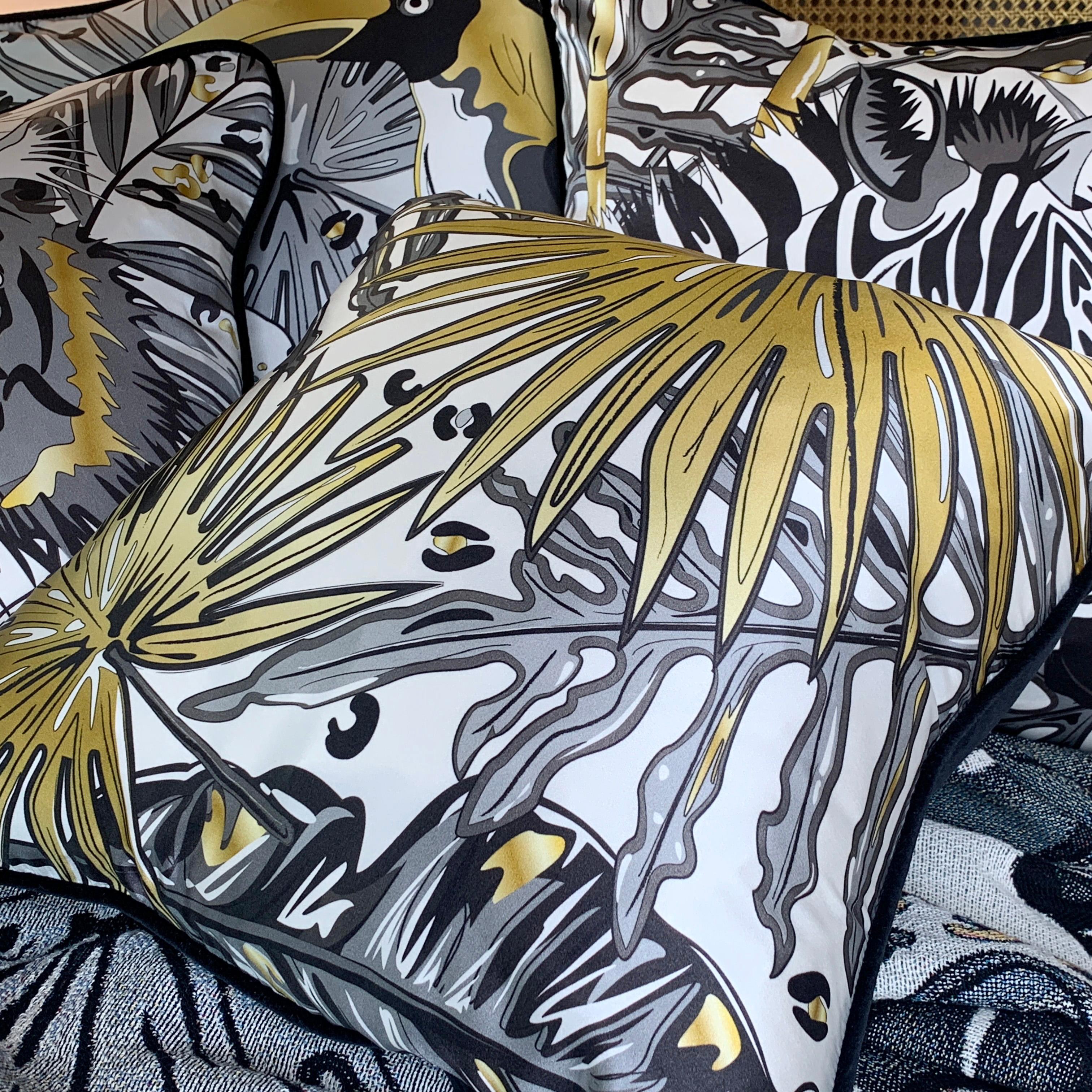Palm Leaf Luxury Silk Pillow, Monochrome and Gold Tropics Collection  For Sale 4