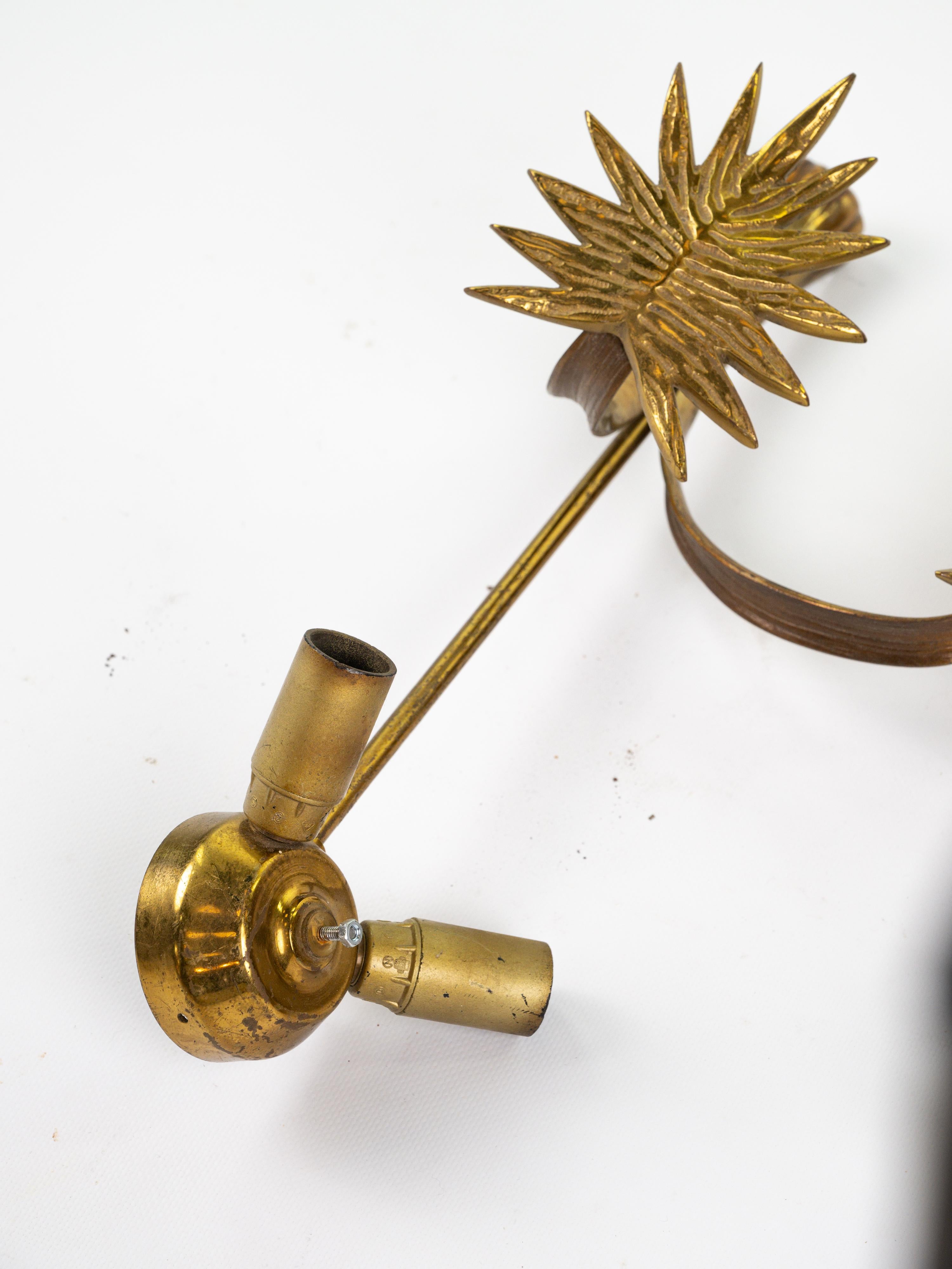 Paire d'appliques en laiton avec feuilles de palmier en vente 4