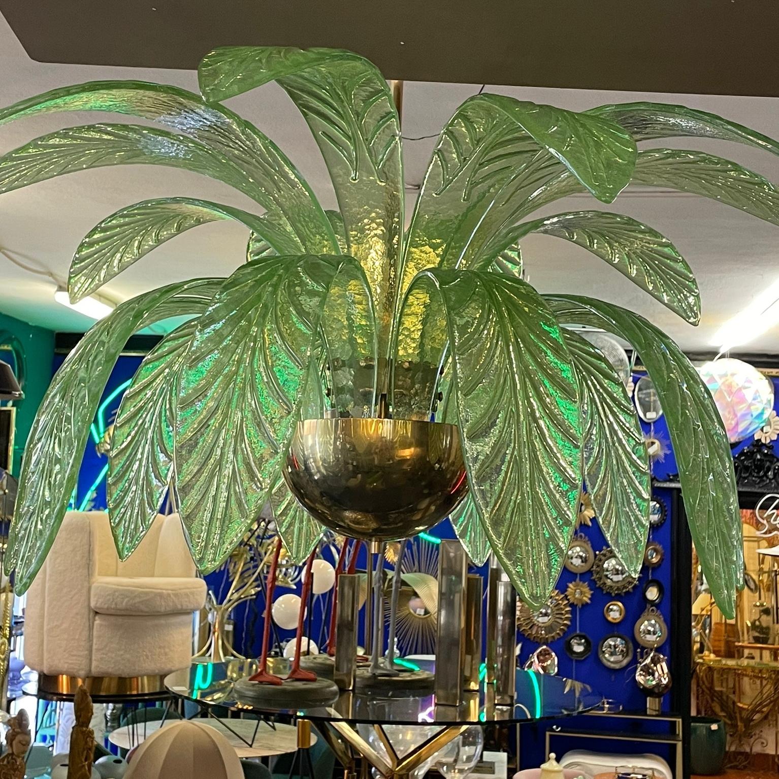 Mid-Century Modern Palm Leaves Murano Glass and Brass Chandelier in Light Green For Sale