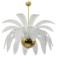 Palm Leaves Murano Glass and Brass Chandelier in Pearl White 