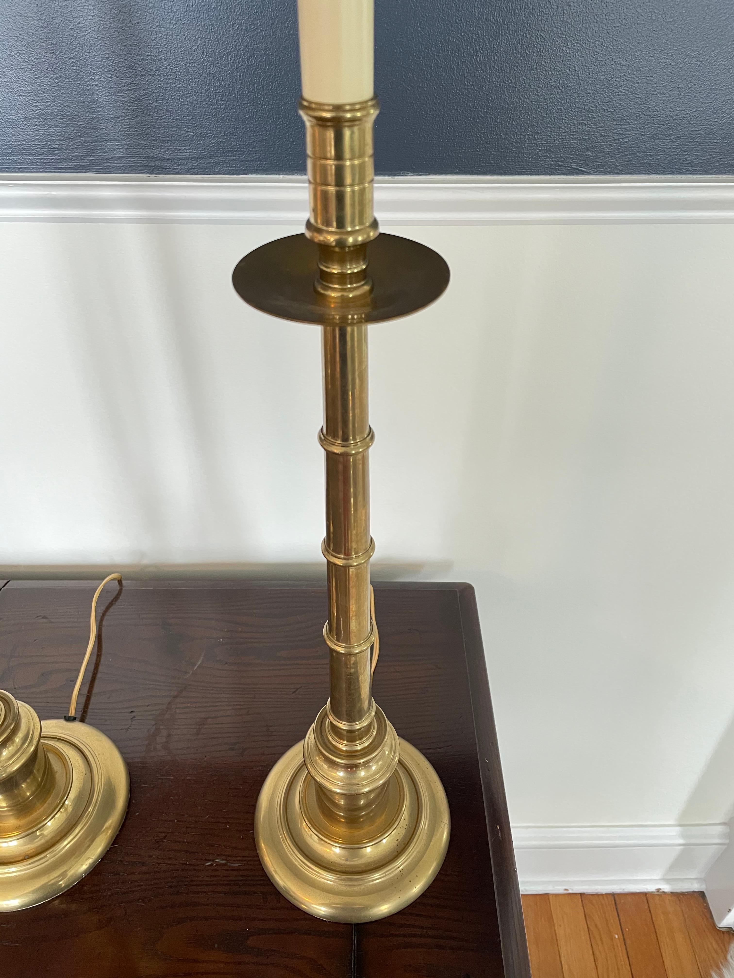 20th Century Palm Regency Chinoiserie Brass Faux Bamboo Candlestick Buffet Lamps, a Pair For Sale