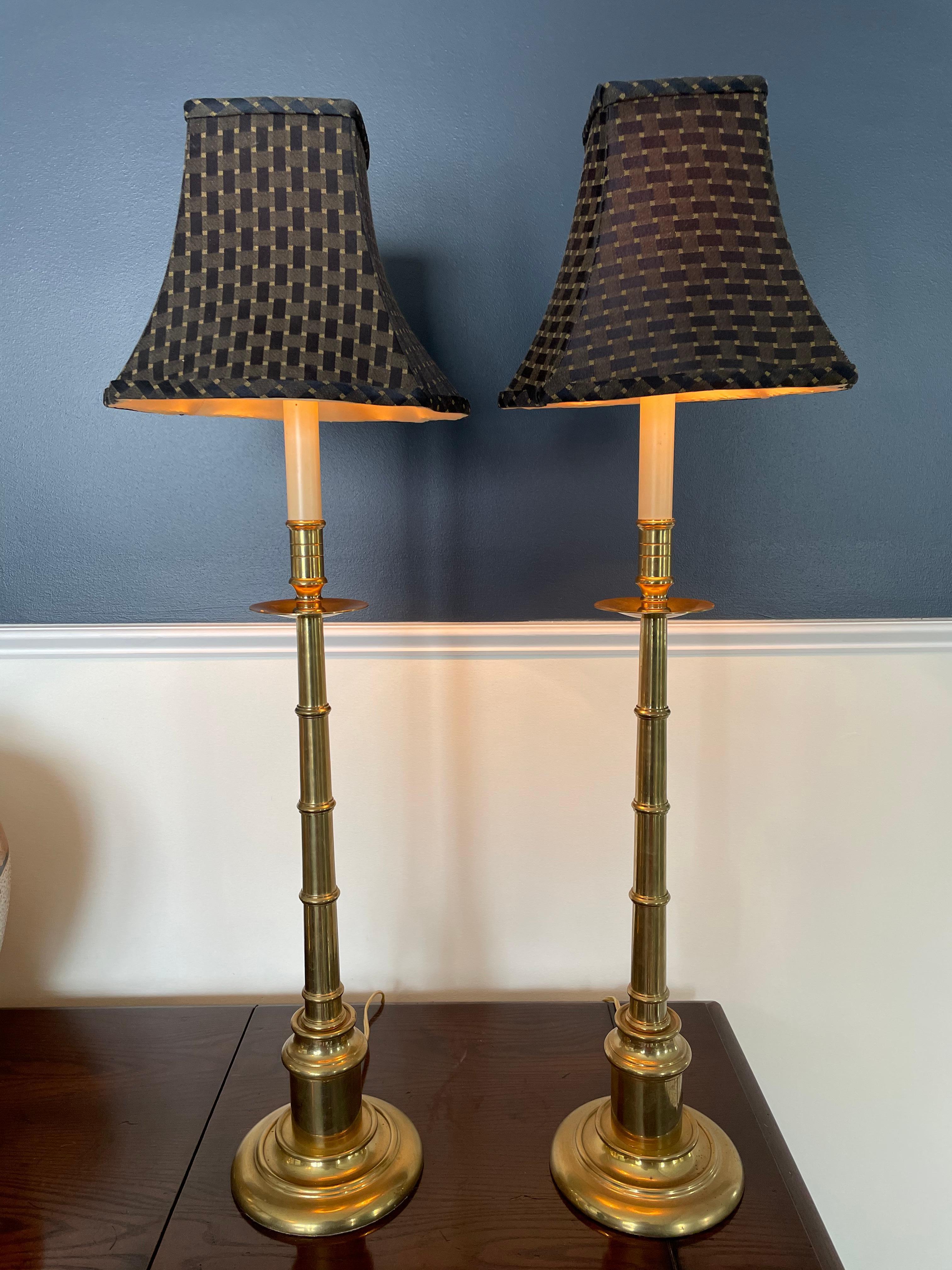 Palm Regency Chinoiserie Brass Faux Bamboo Candlestick Buffet Lamps, a Pair For Sale 1
