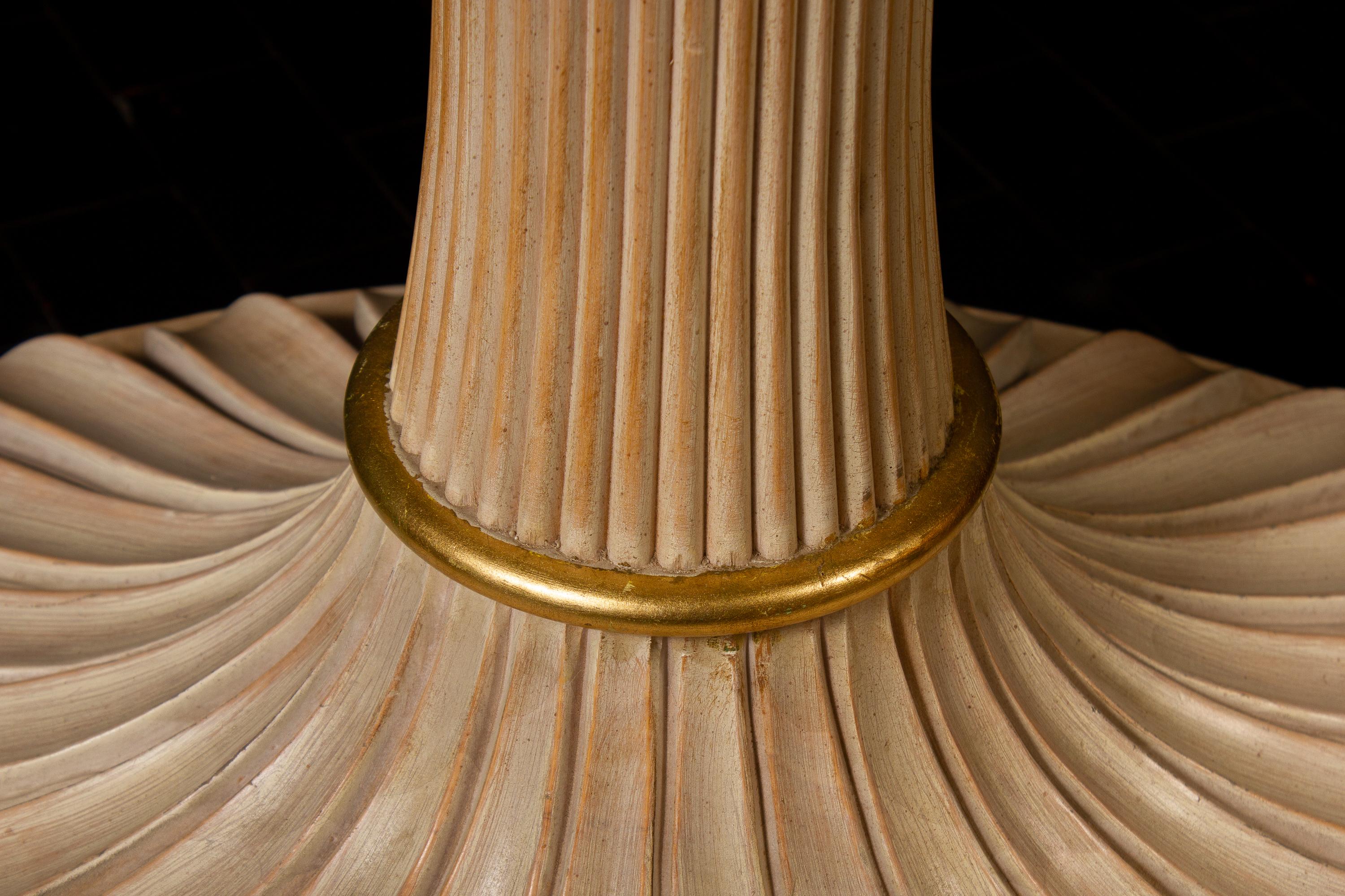 Sculpture de palmier en bois doré et table de salle à manger ou de centre peinte, Italie, 1970 en vente 5