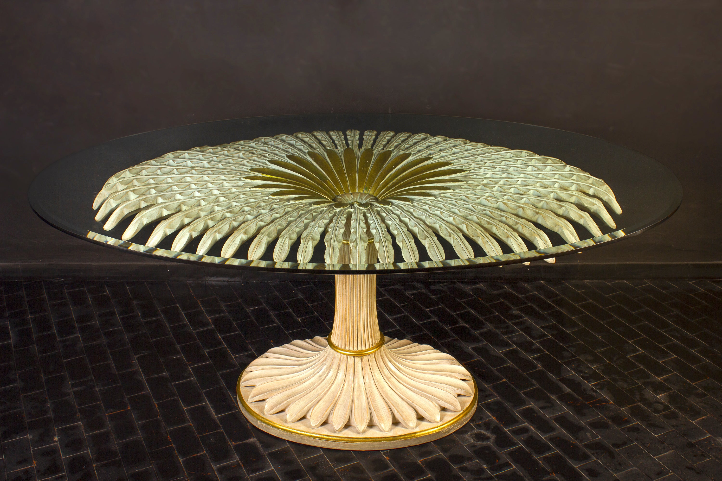 Spectacular Italian design finely carved gilt-wood and ivory painted dining or center table with oval shaped crystal top. 
Great scenic decorative table provenience from Capri Island .
Excellent original condition , only with the wear of time. 
