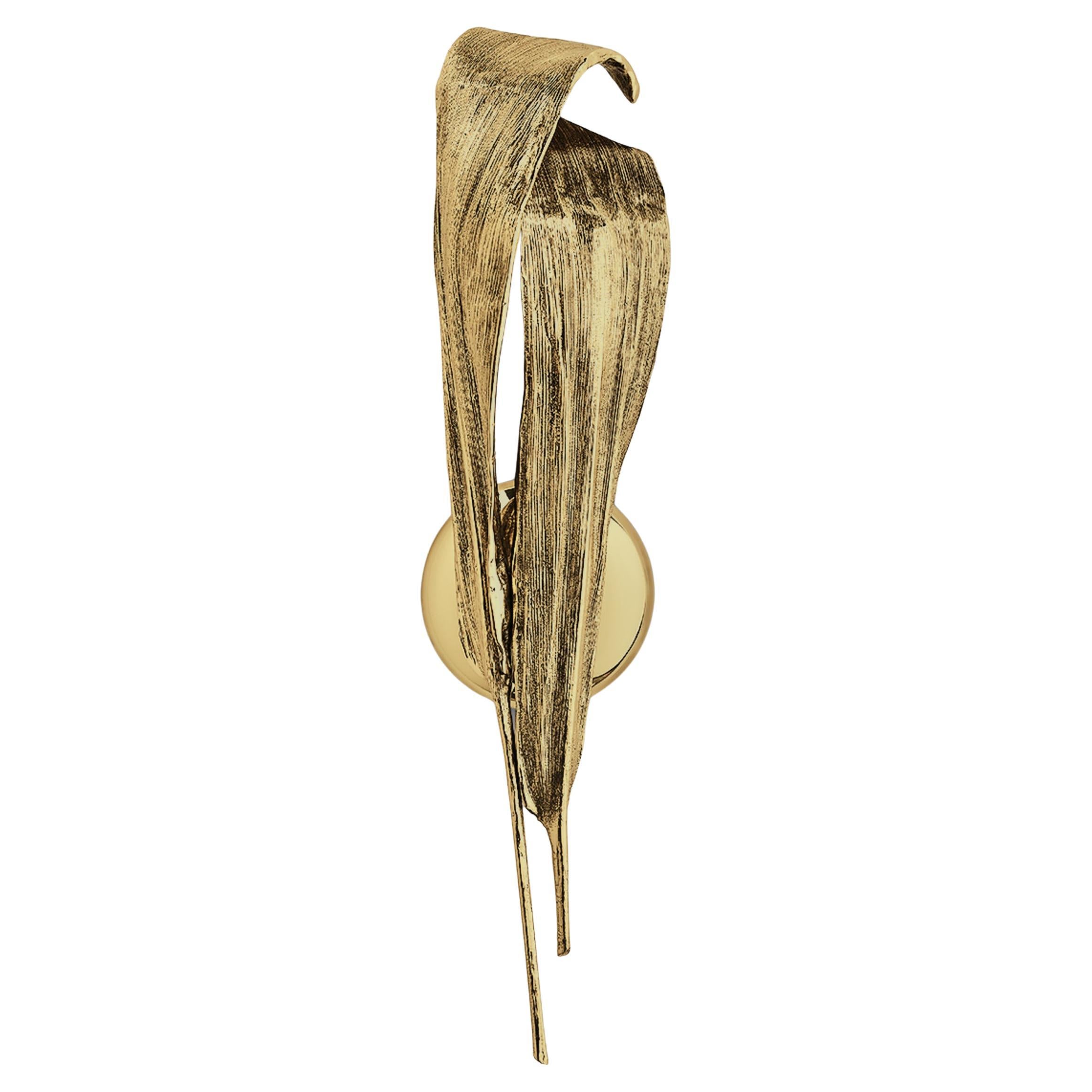 Palm Small Handcrafted Wall Lamp in Polished Brass