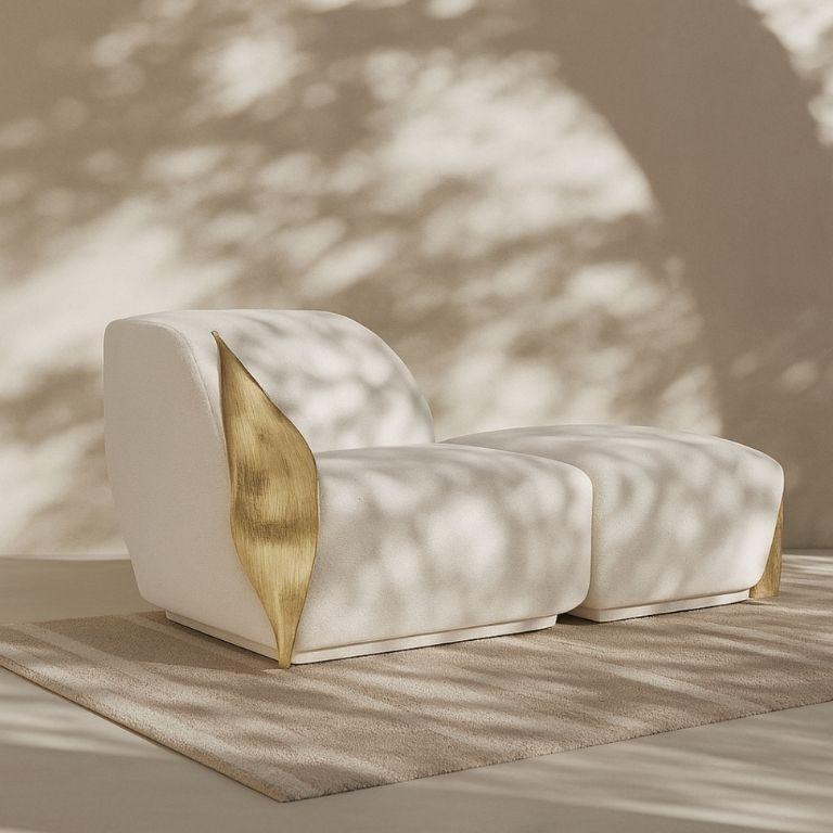 Canapé Palm au design organique en tissu blanc doux avec détails en laiton doré en vente 1