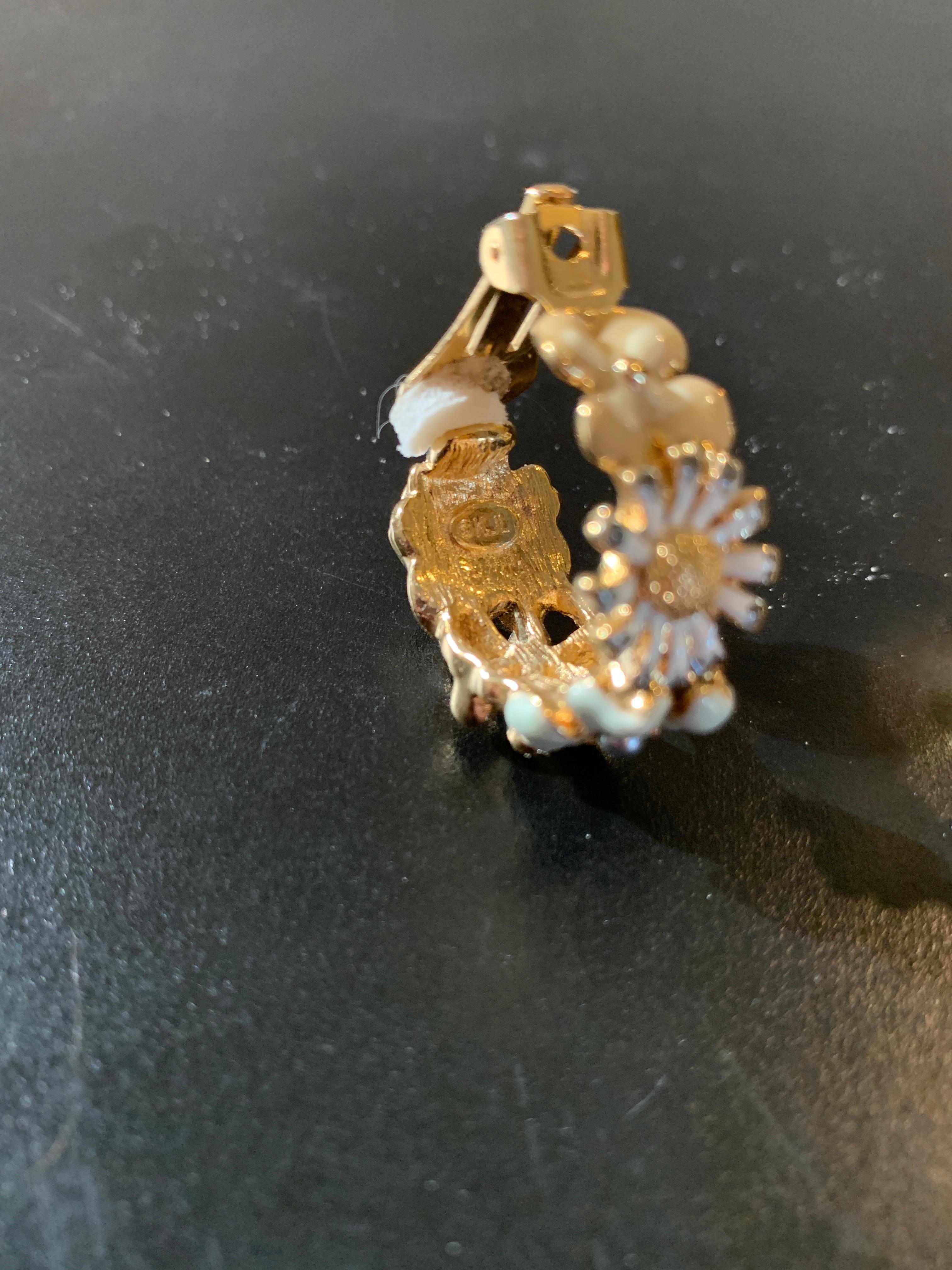 vintage costume jewelry clip on earrings