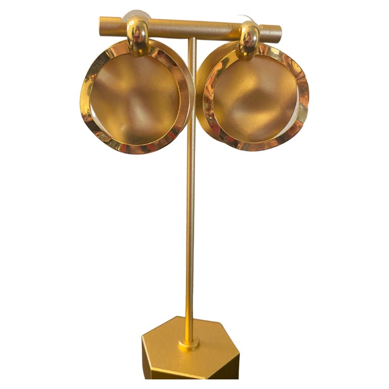 Palm Springs Fashionista Curated Vintage Earring Collection 1950s2000 20/100 For Sale at 1stDibs