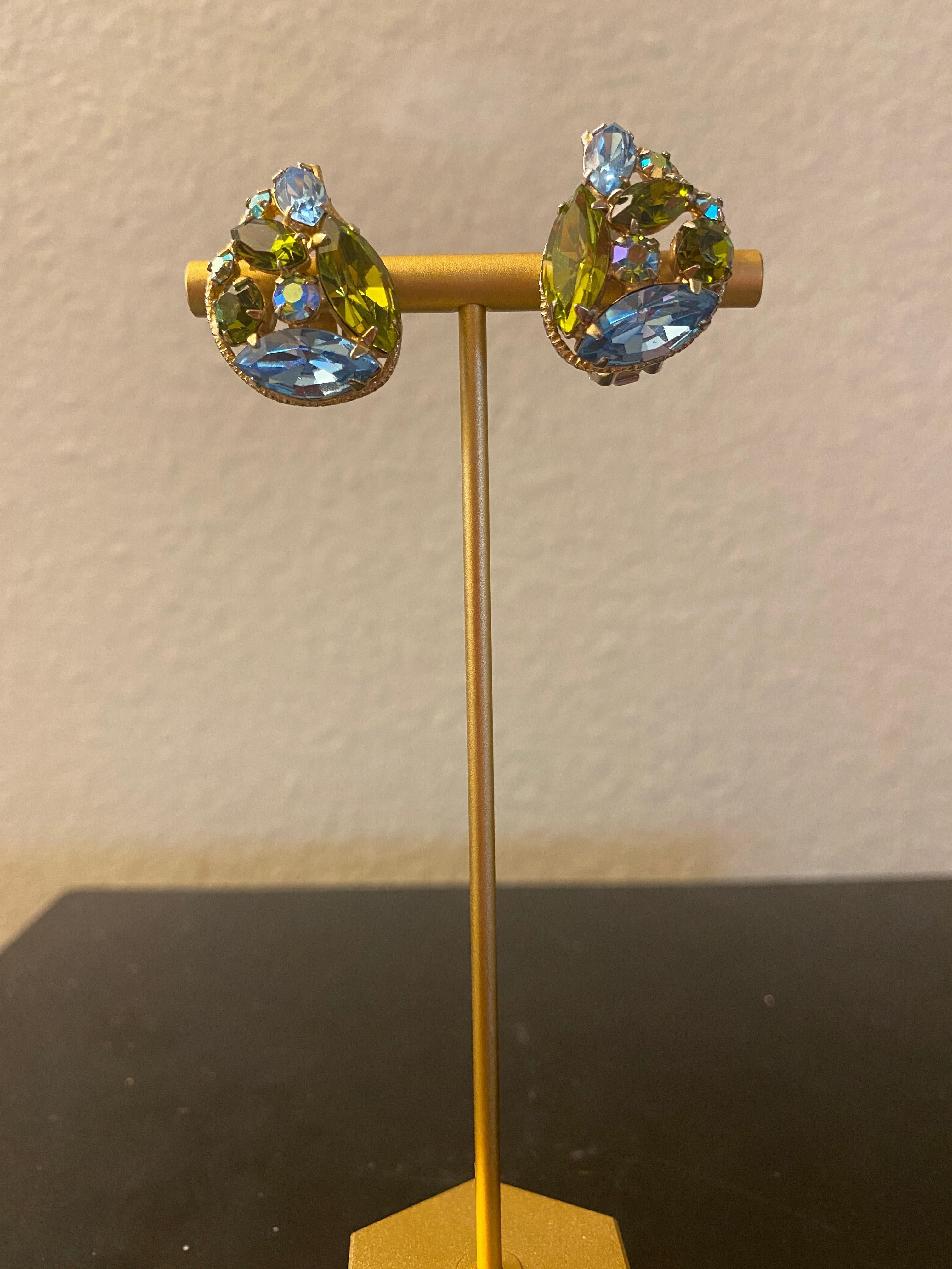 Art Deco 1960s Citrine & Aqua Crystal Paisley Clip-On Earrings PSF Vintage Collection  For Sale