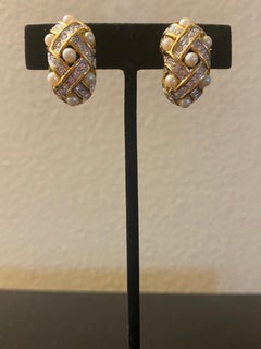 Glam Rhinestone and Faux Pearl Clip-On Earrings 1990s PSF Vintage Collection