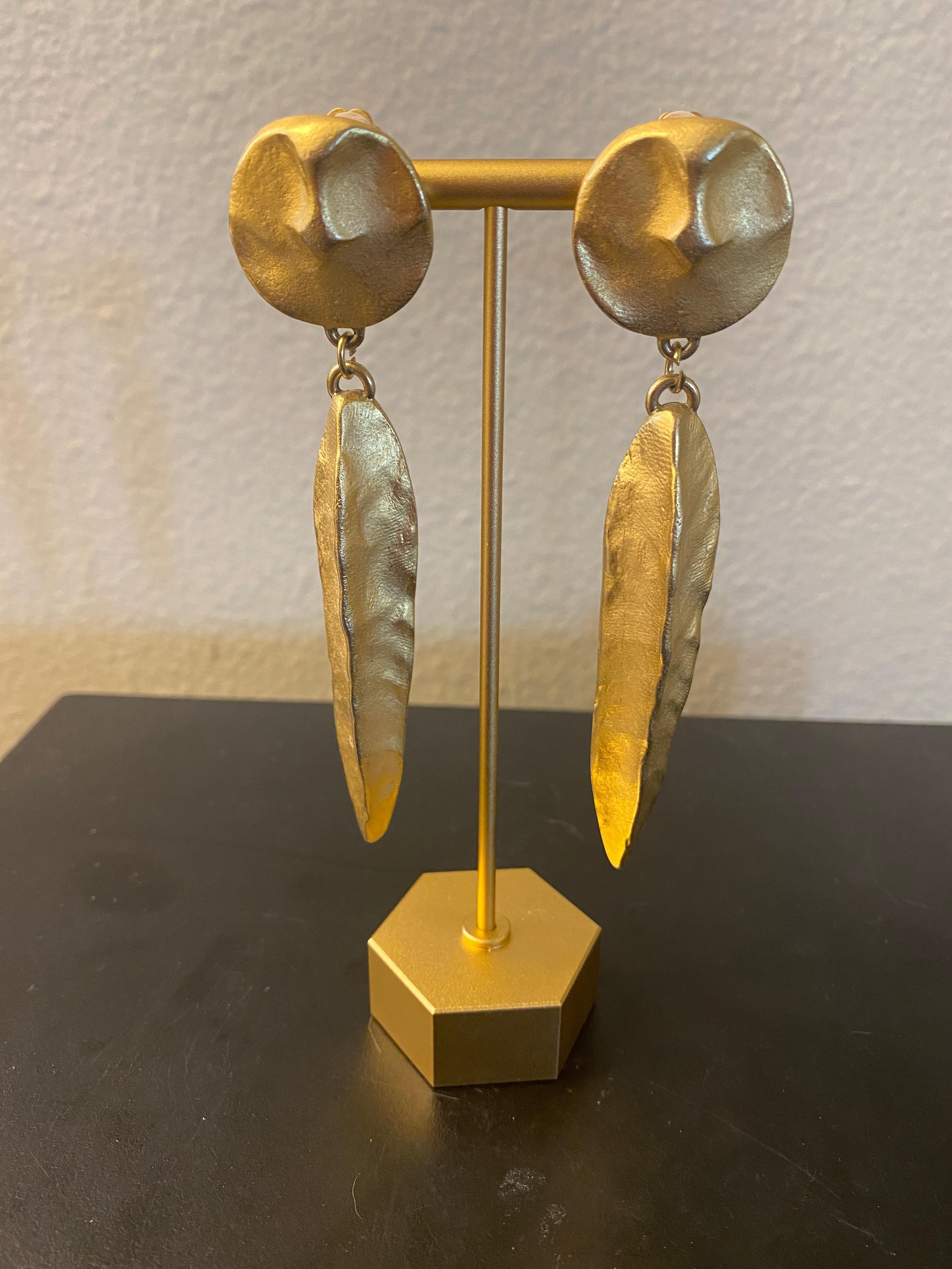 Women's Palm Springs Fashionista Curated Vintage Earring Collection 1950s-2000 #5/100 For Sale