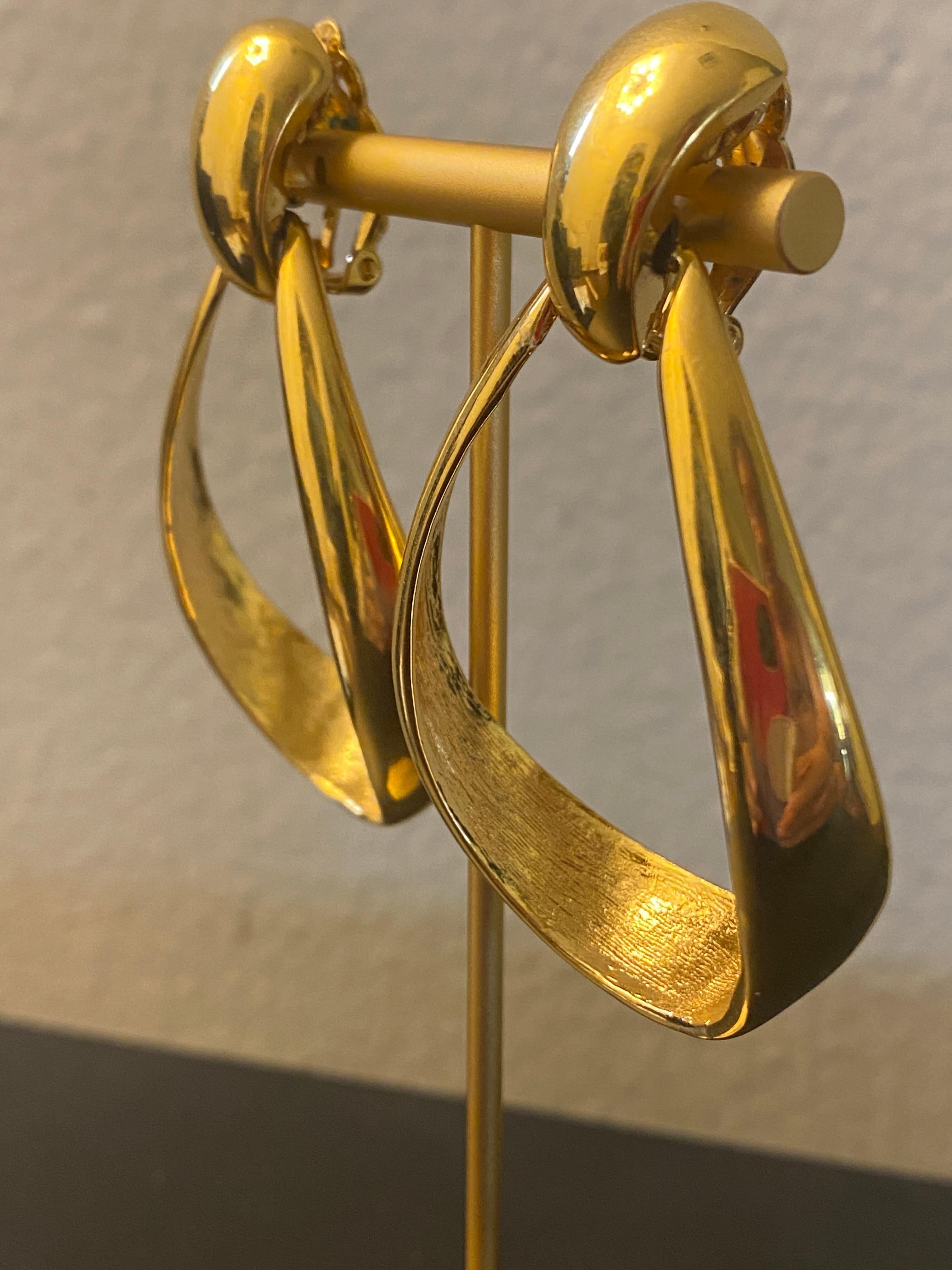 Women's Palm Springs Fashionista Curated Vintage Earring Collection 1950s-2000 #7/100