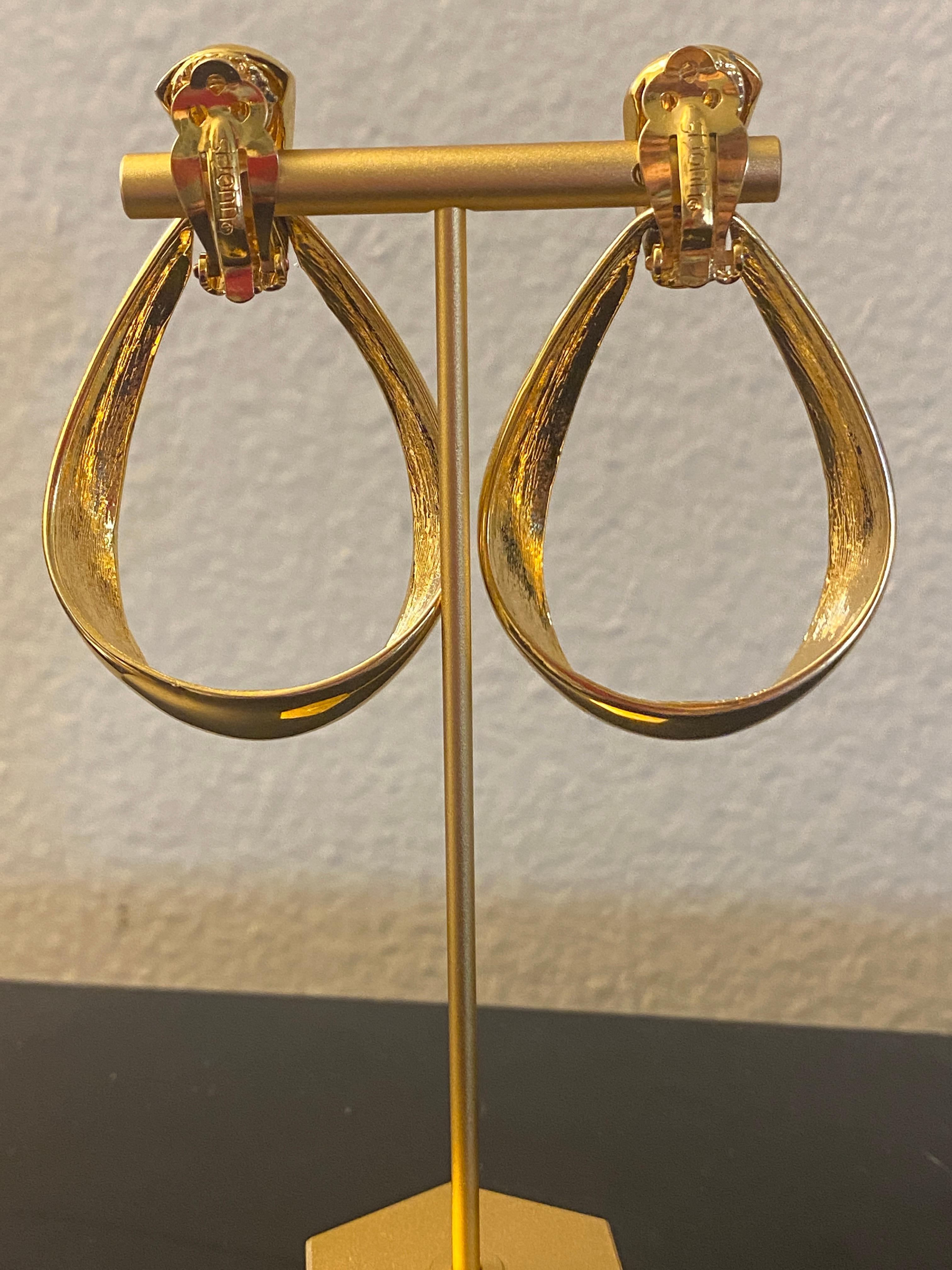 Palm Springs Fashionista Curated Vintage Earring Collection 1950s-2000 #7/100 1