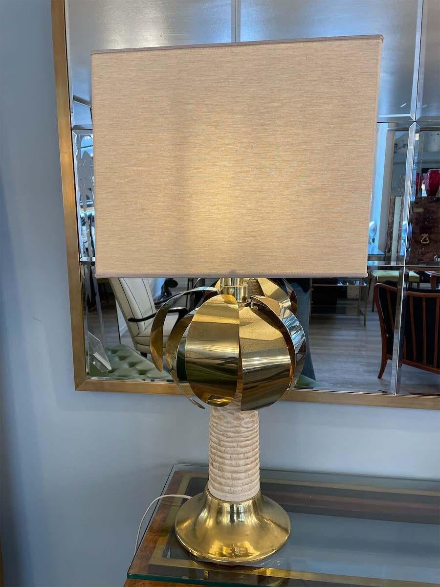 Hollywood Regency Lampe de table en forme de palmier dorée et blanche, signée Spark, 1970 en vente